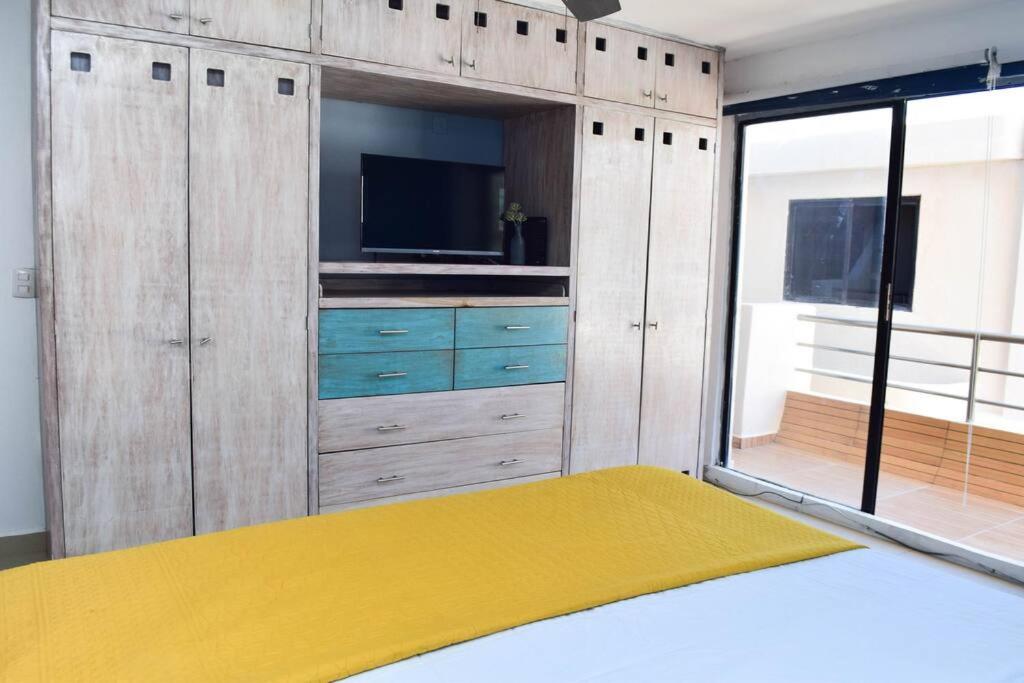 Ocean view apartment, best beach area, 3 bedrooms