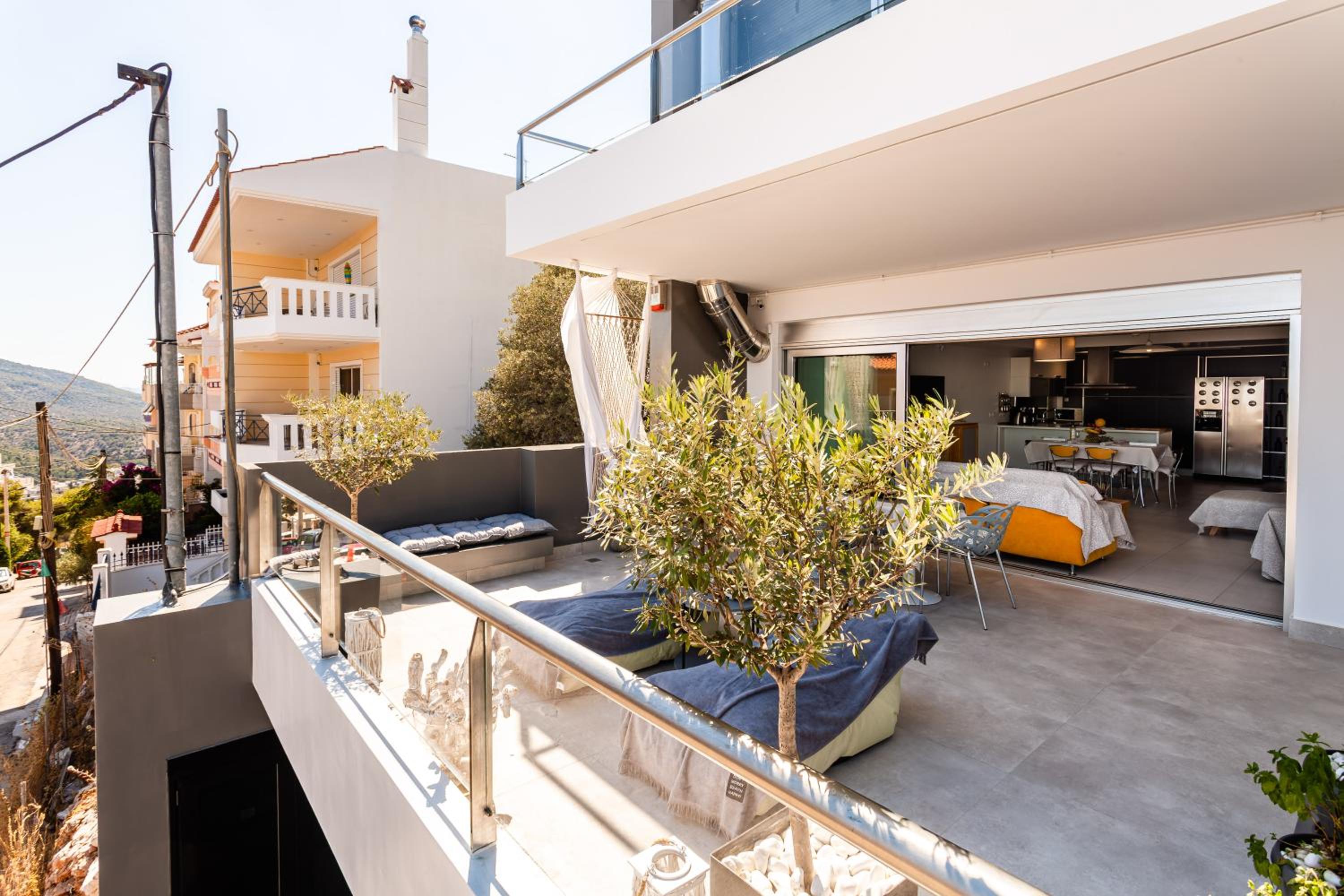 City View Apartment With Amazing Veranda