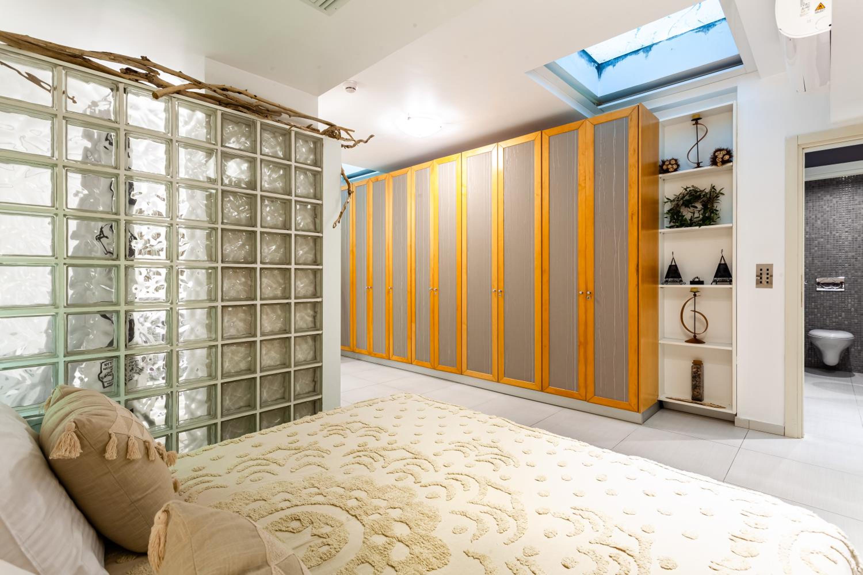 City View Apartment With Amazing Veranda