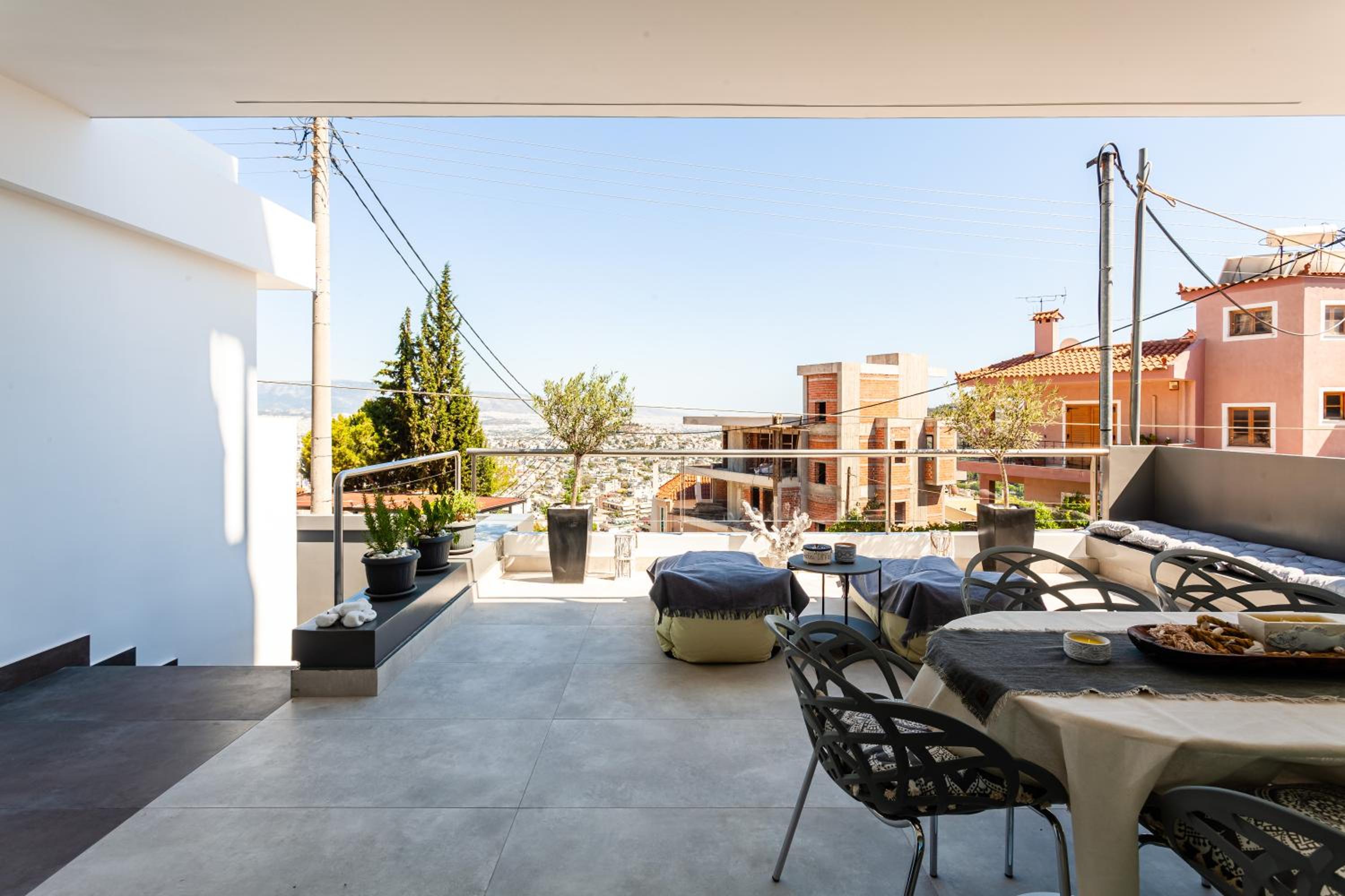 City View Apartment With Amazing Veranda