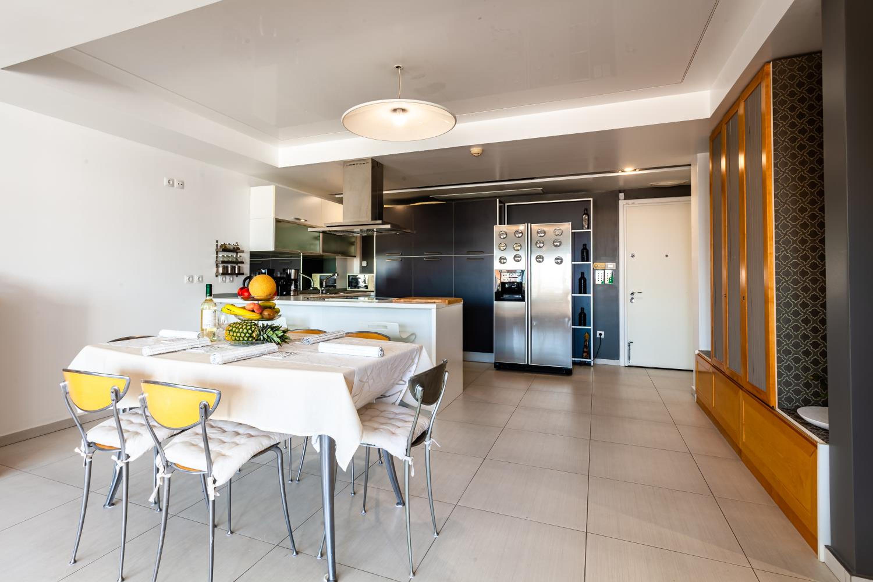 City View Apartment With Amazing Veranda