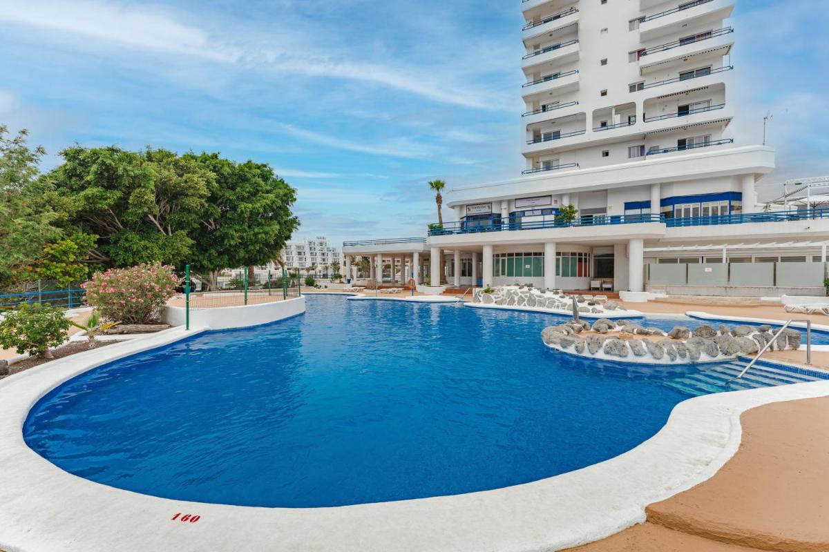 EL PARAISO photo 3