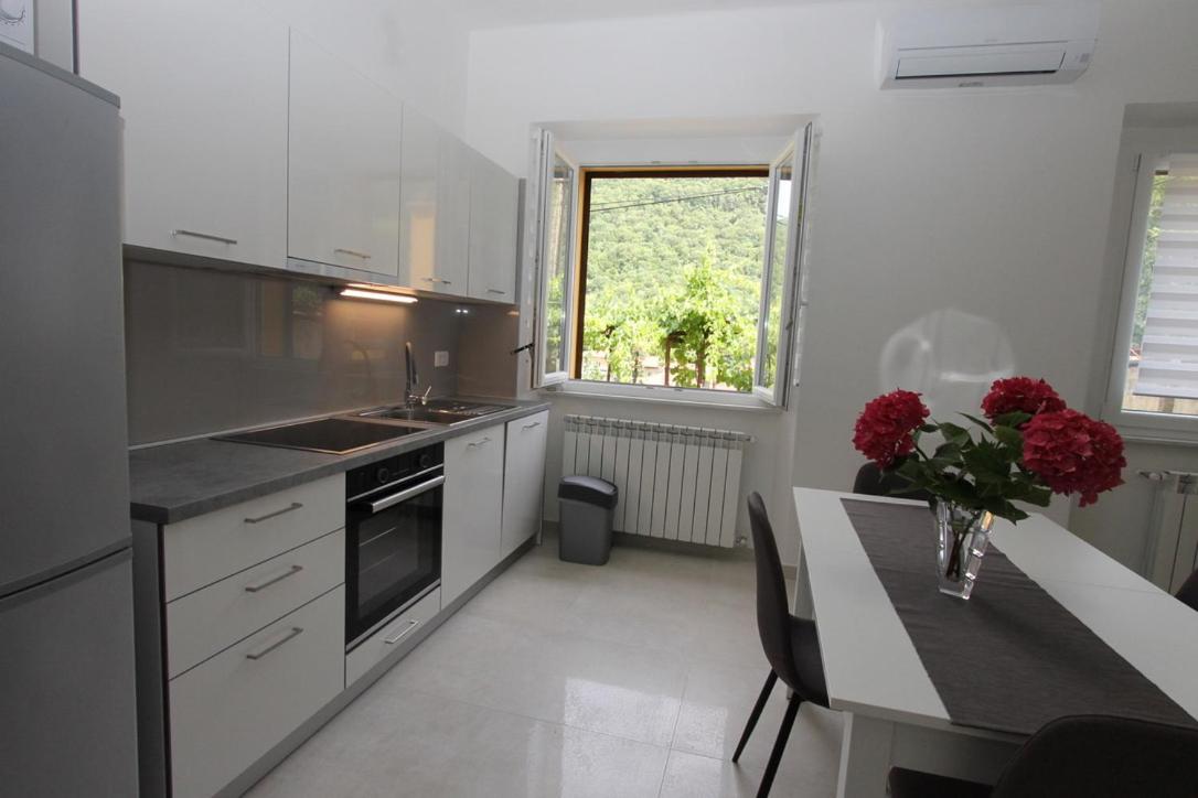 L APARTMENT