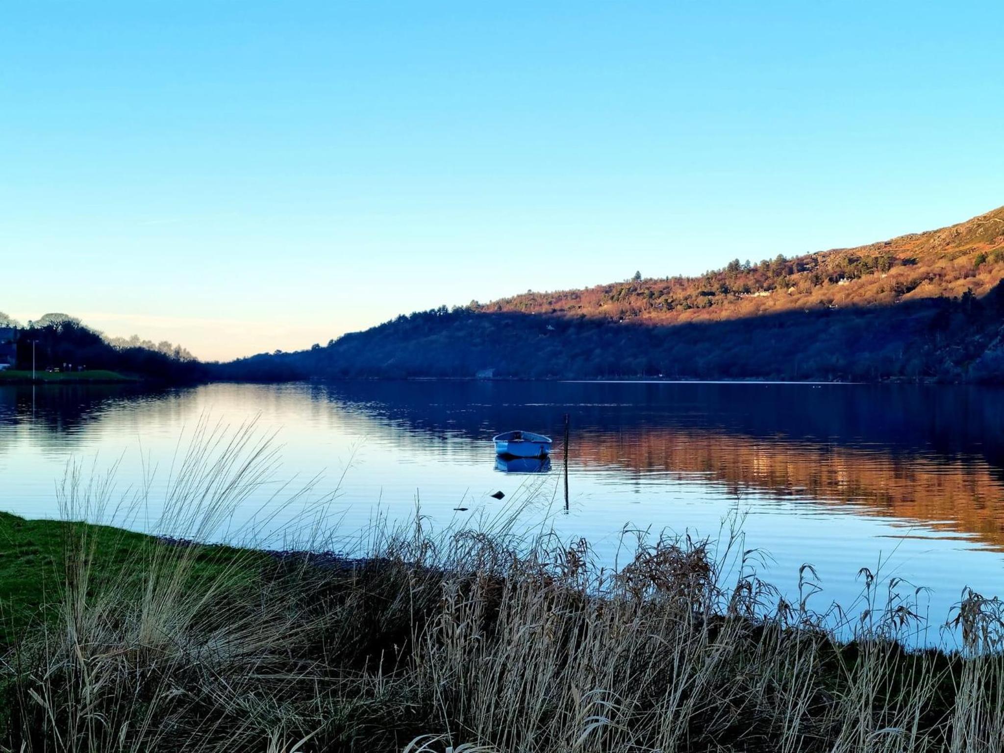 Llanberis Lodges view 5