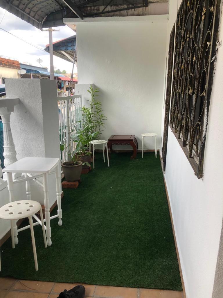 AllOfUs GuestRoom