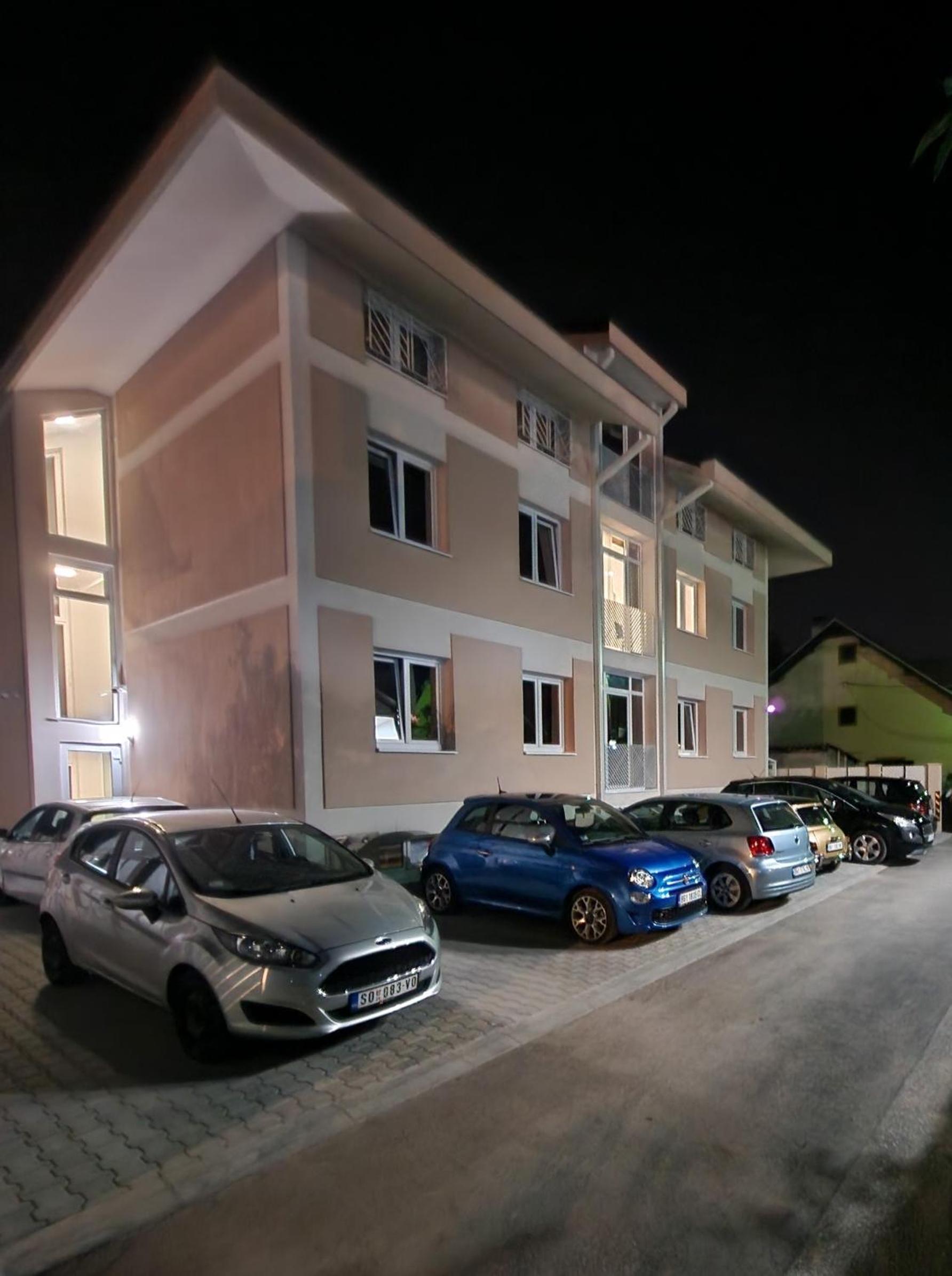 Photo 16