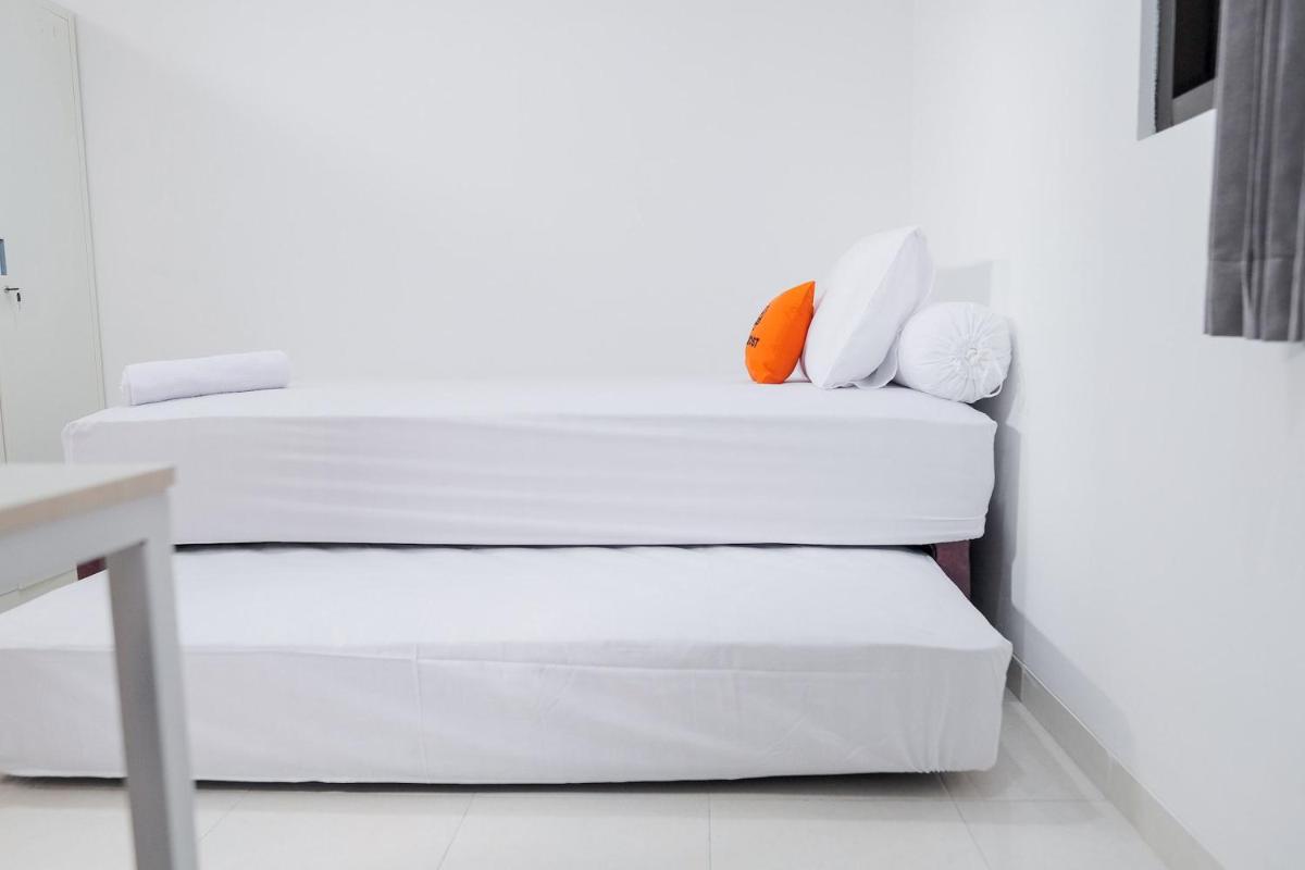 KoolKost near Jalan Veteran Raya (Minimum Stay 6 Nights) view 2