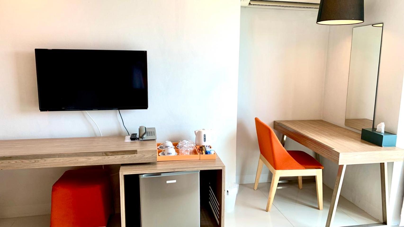 ABIZZ Hotel Lampang Airport