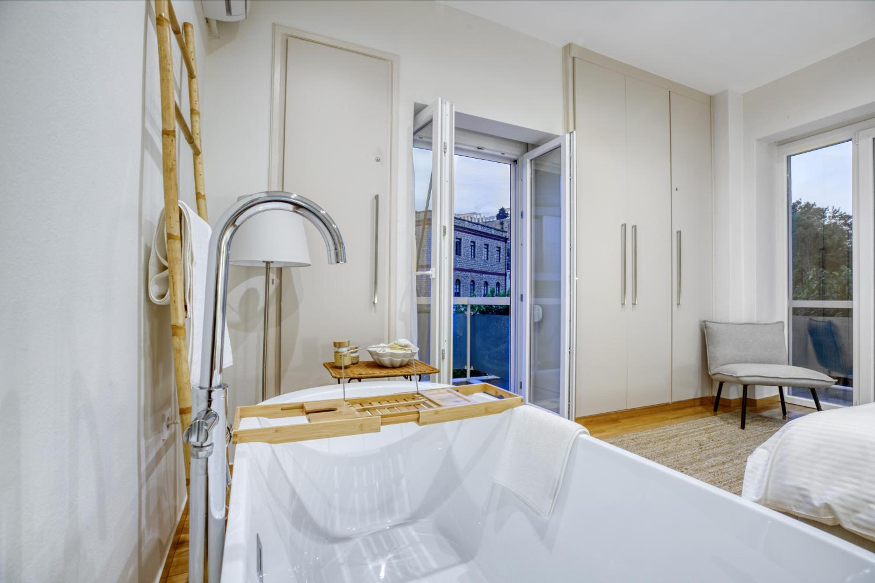Acropolis View Elegant Central Apartment (Eris)