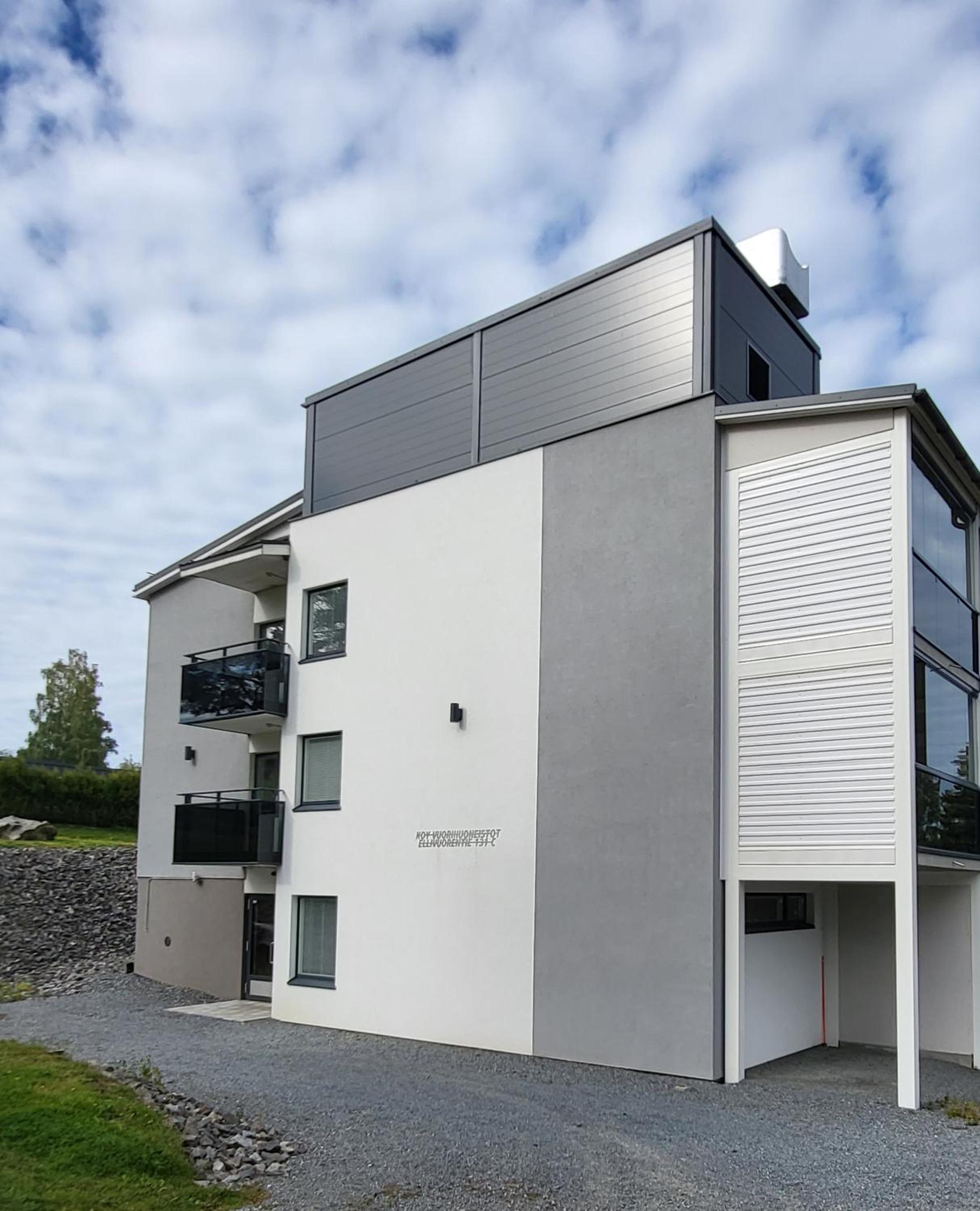 Ellivuori Suite with Sauna and Balcony