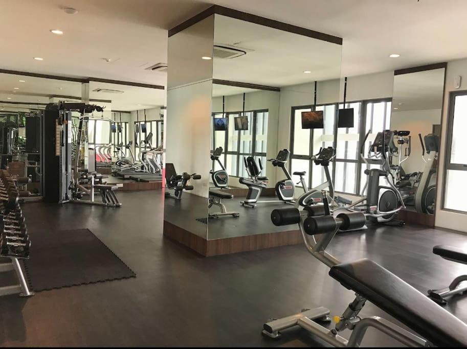 Teega Suites PuteriHarbour By WP Homestay