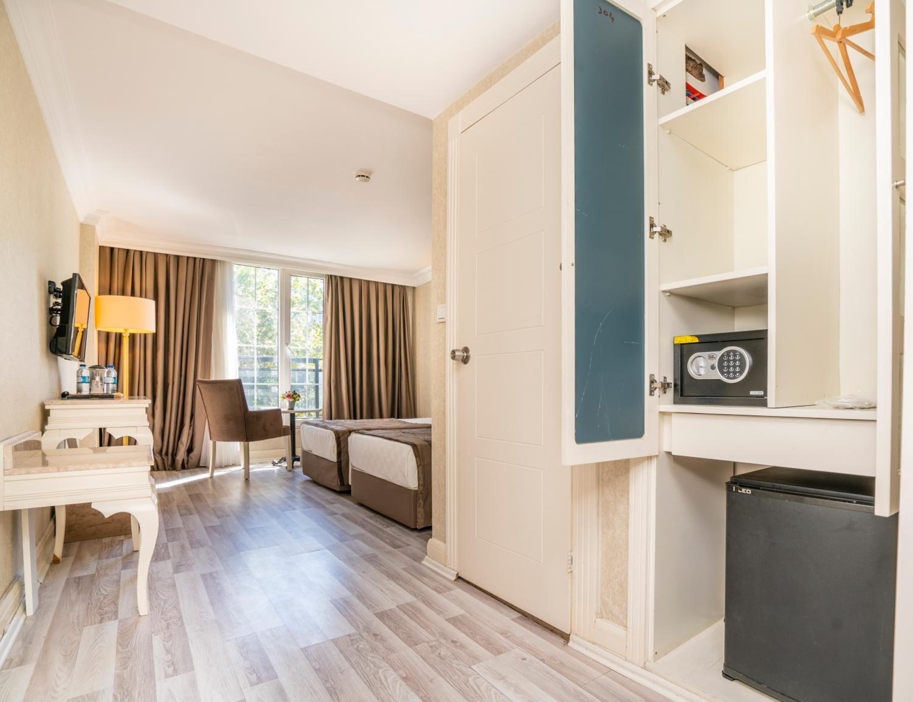 Topkapi Old City Kensington Hotel ISTANBUL - Image 62