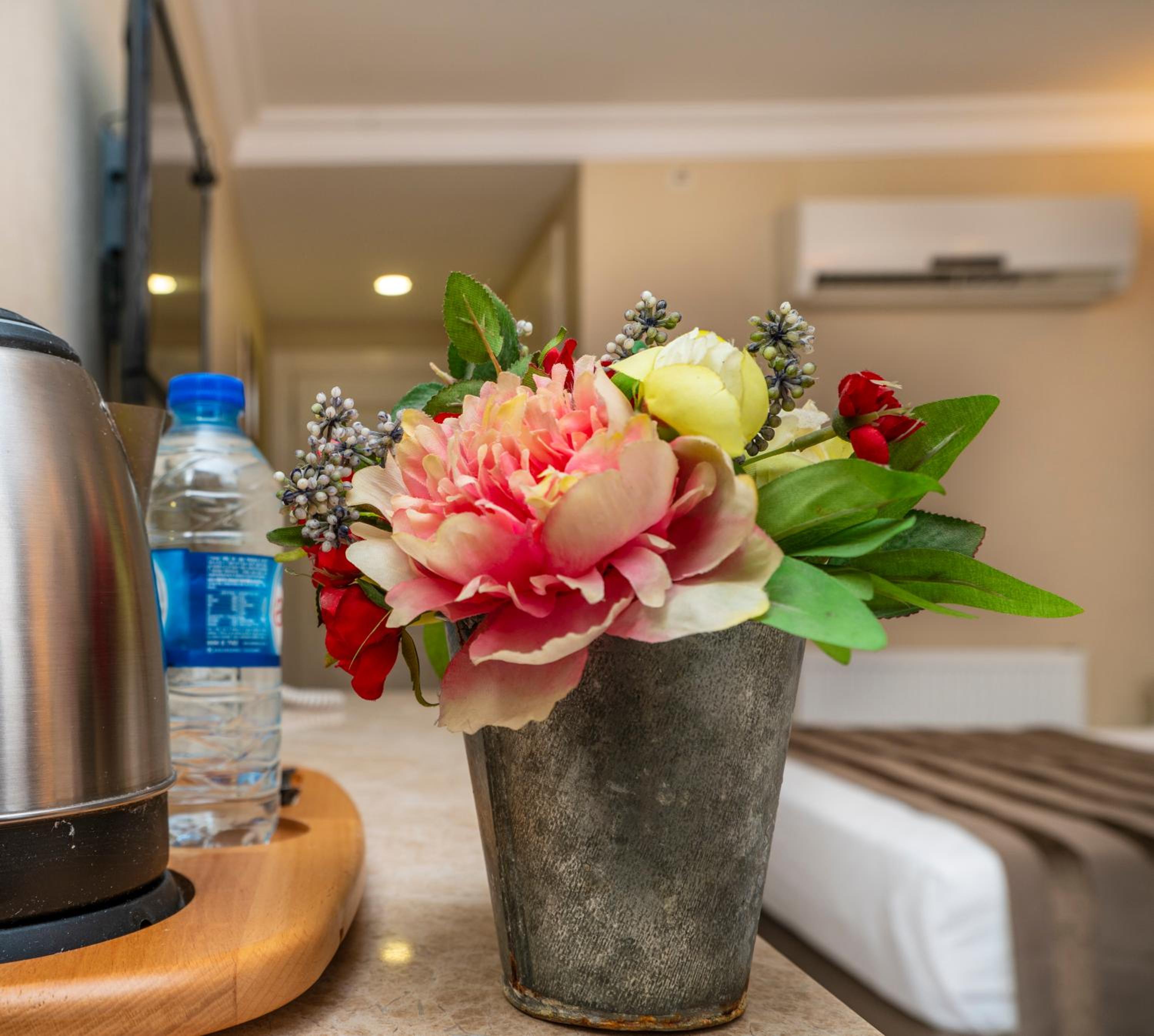 Topkapi Old City Kensington Hotel ISTANBUL - Image 11