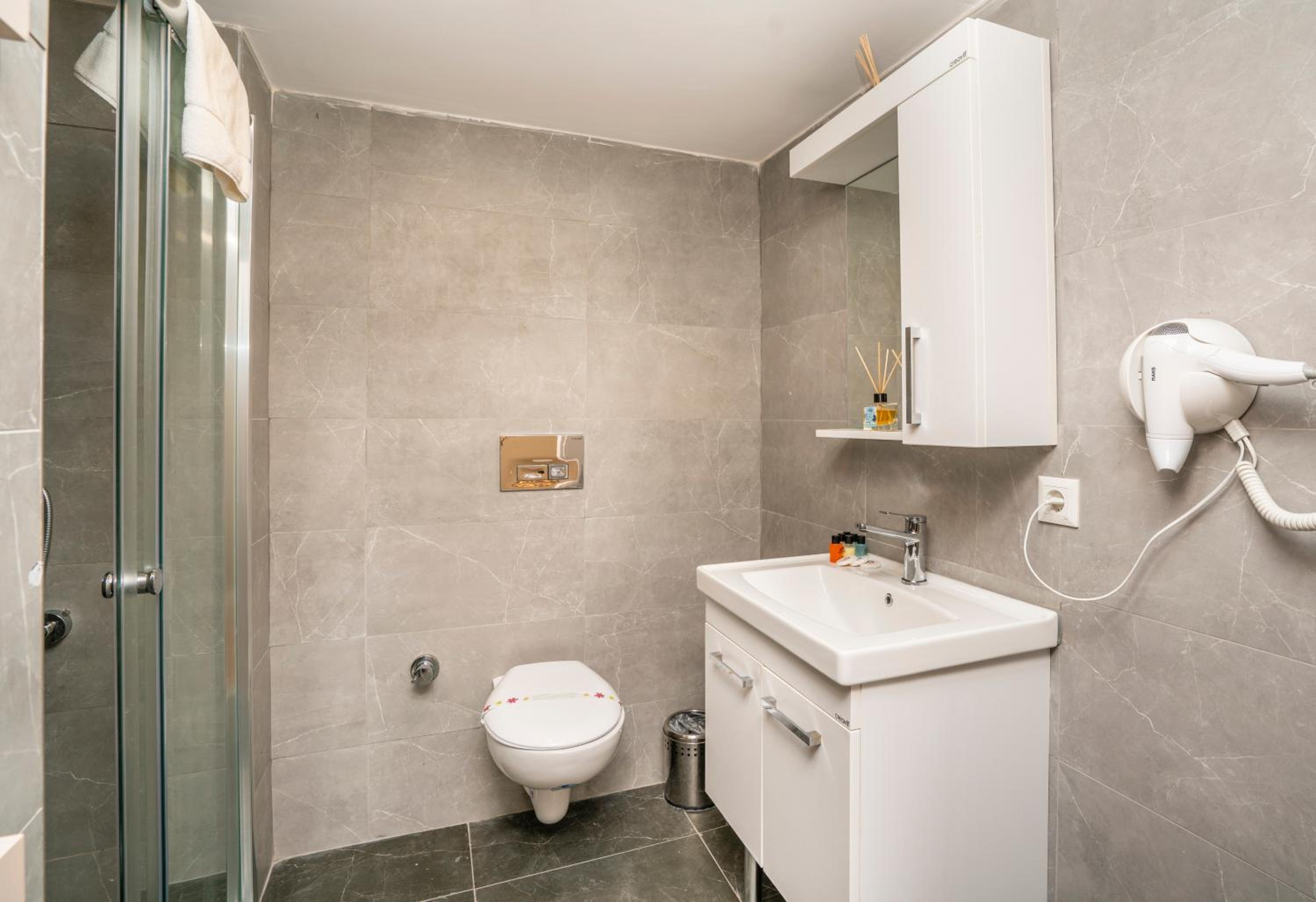 Topkapi Old City Kensington Hotel ISTANBUL - Image 68