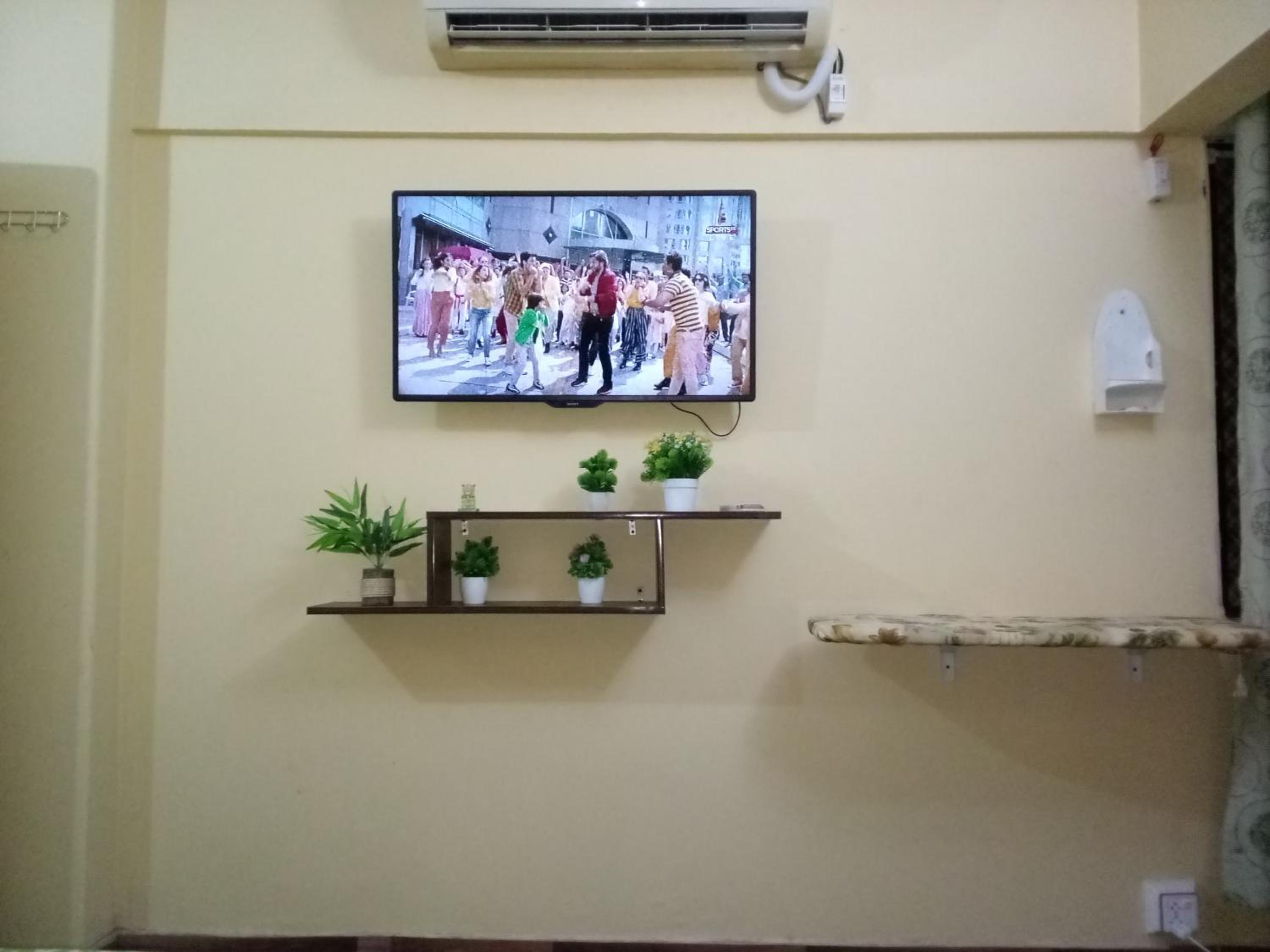 Furnished One Bed Room Apartment Ground Floor With Kitchen view 3