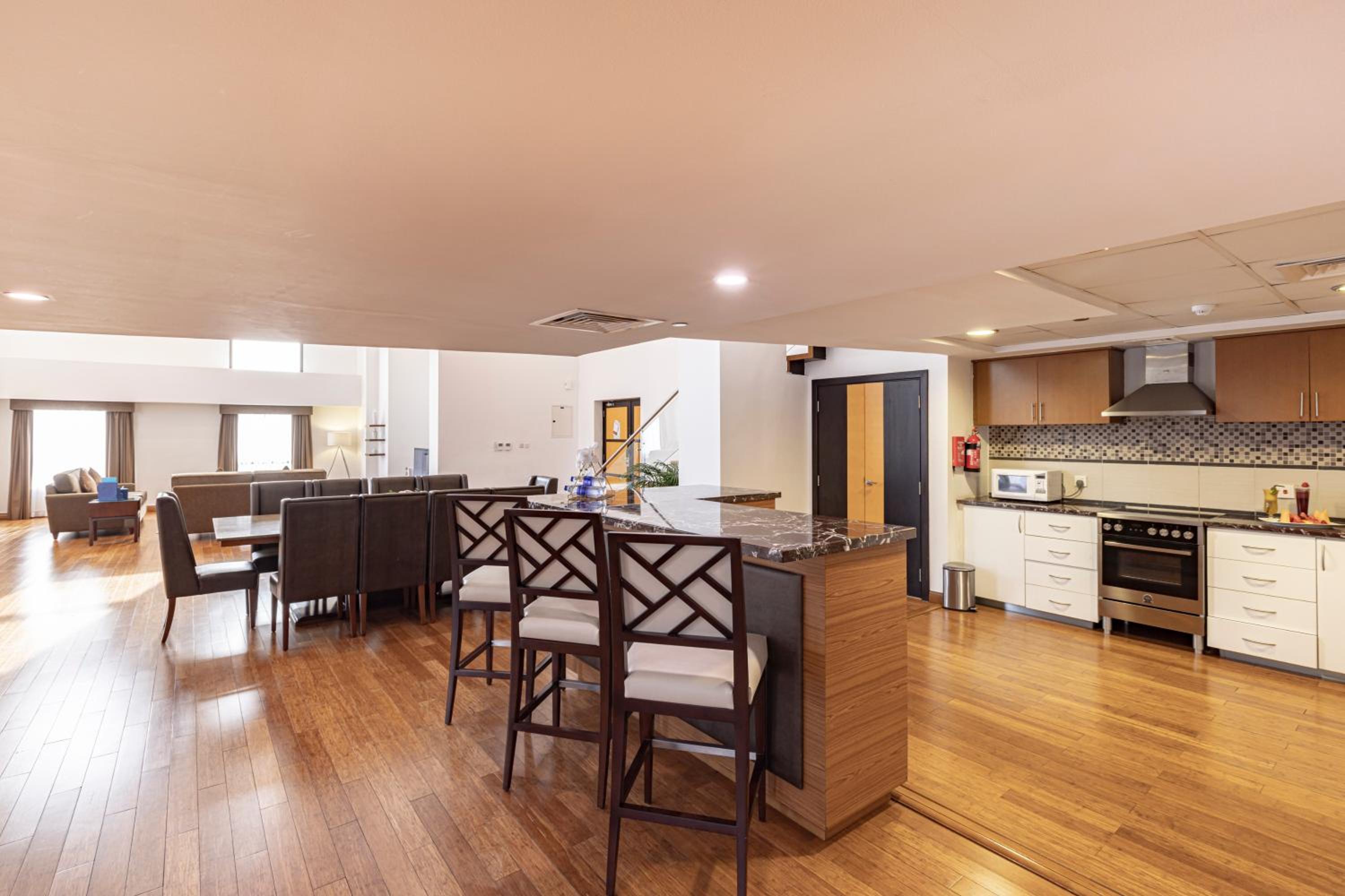 Roda Amwaj Suites Jumeirah Beach Residence photo 34 of 73