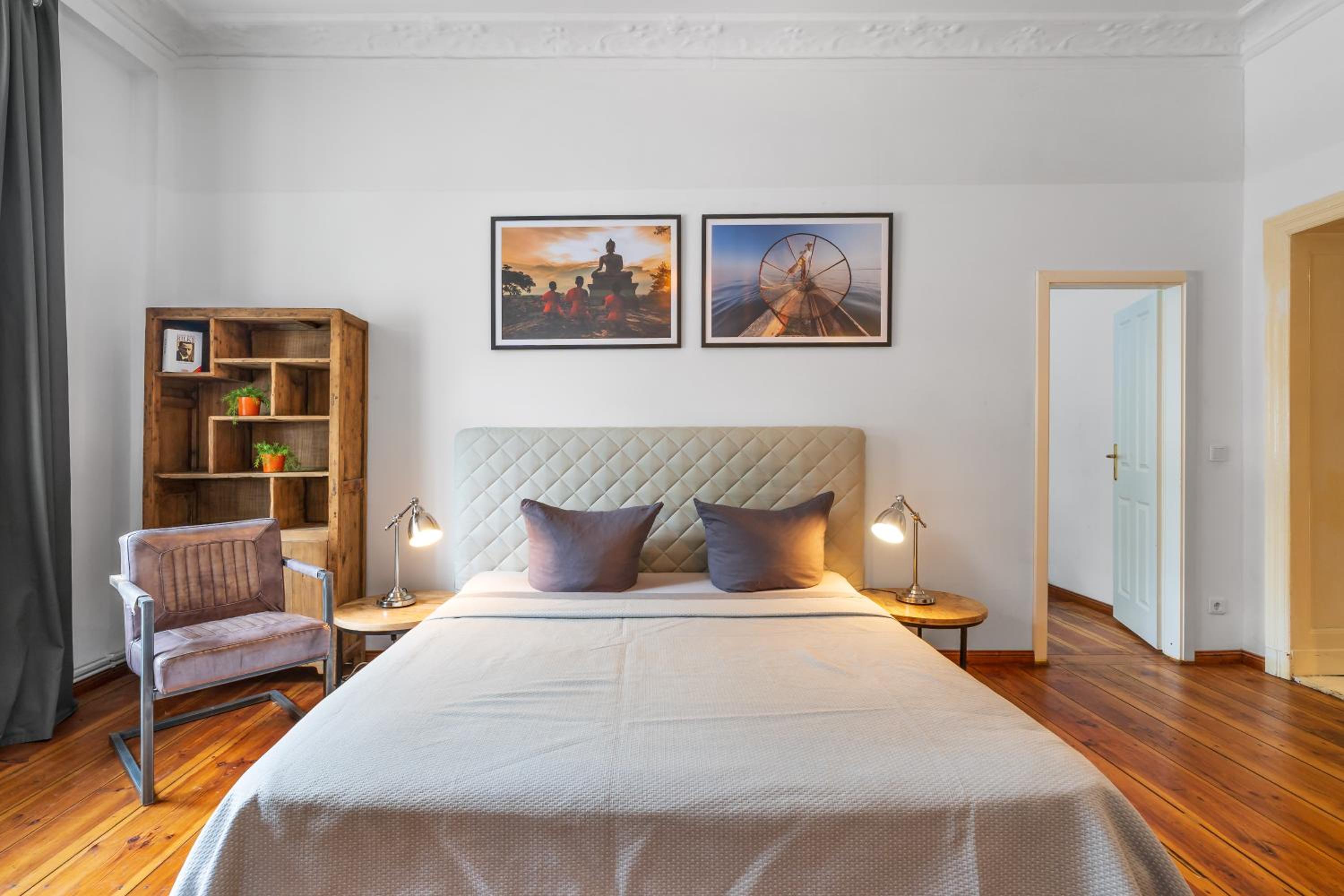 TheBödiker Group & Family Apartment, 3 BR, 1 Living room, 2 Bathrooms, ideal for bigger groups of 4 -9 Guests
