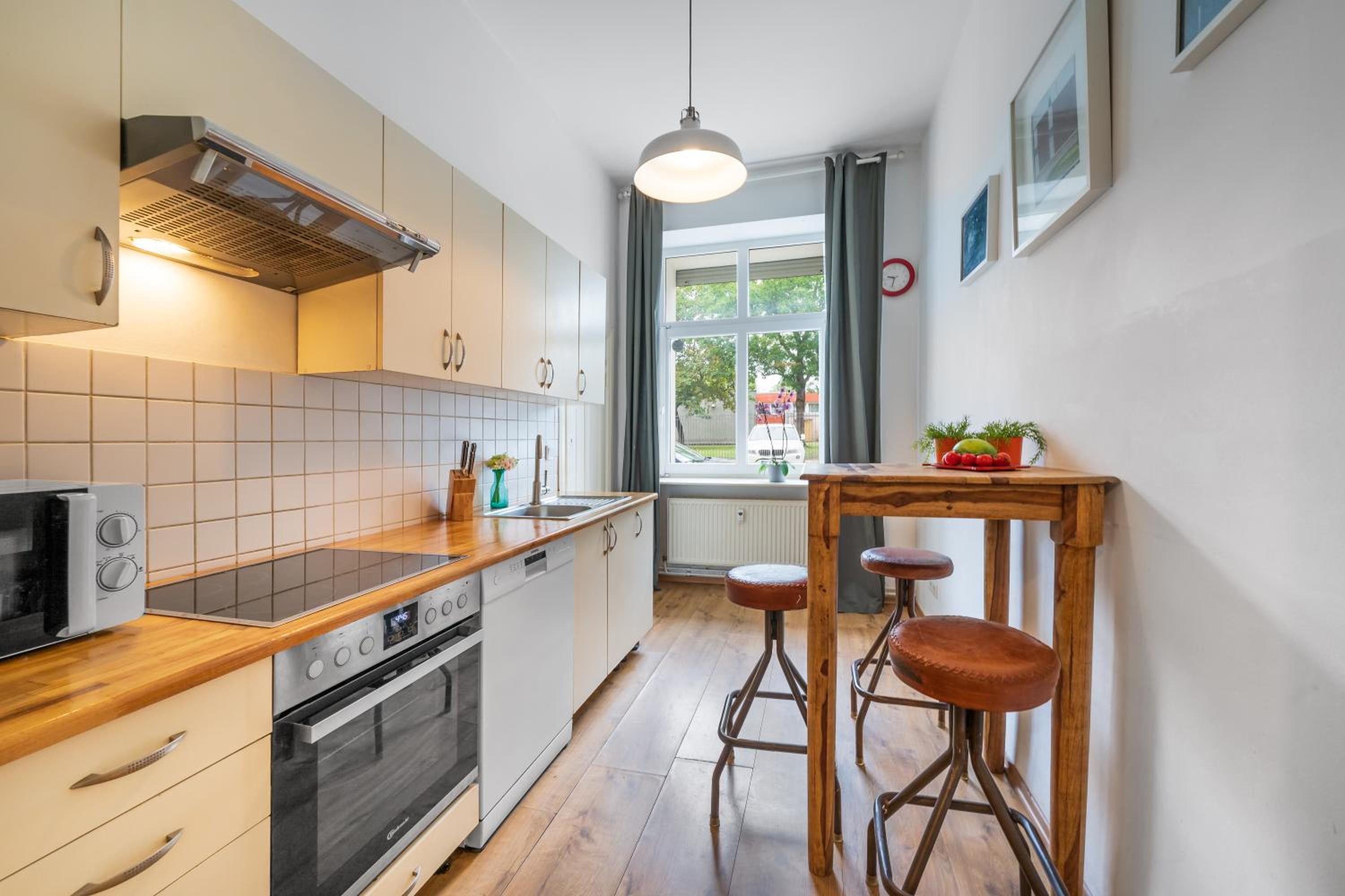 TheBödiker Group & Family Apartment, 3 BR, 1 Living room, 2 Bathrooms, ideal for bigger groups of 4 -9 Guests