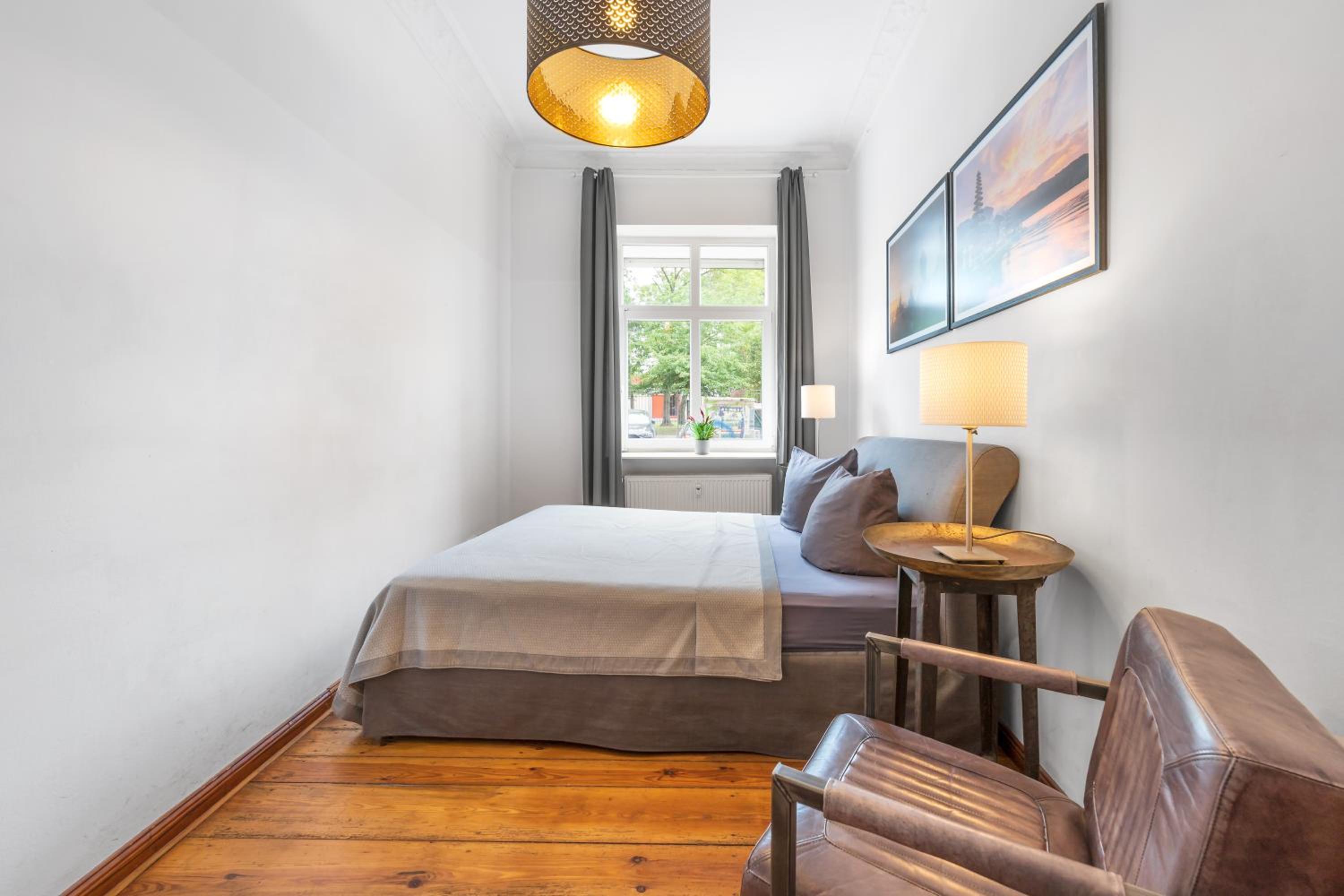 TheBödiker Group & Family Apartment, 3 BR, 1 Living room, 2 Bathrooms, ideal for bigger groups of 4 -9 Guests
