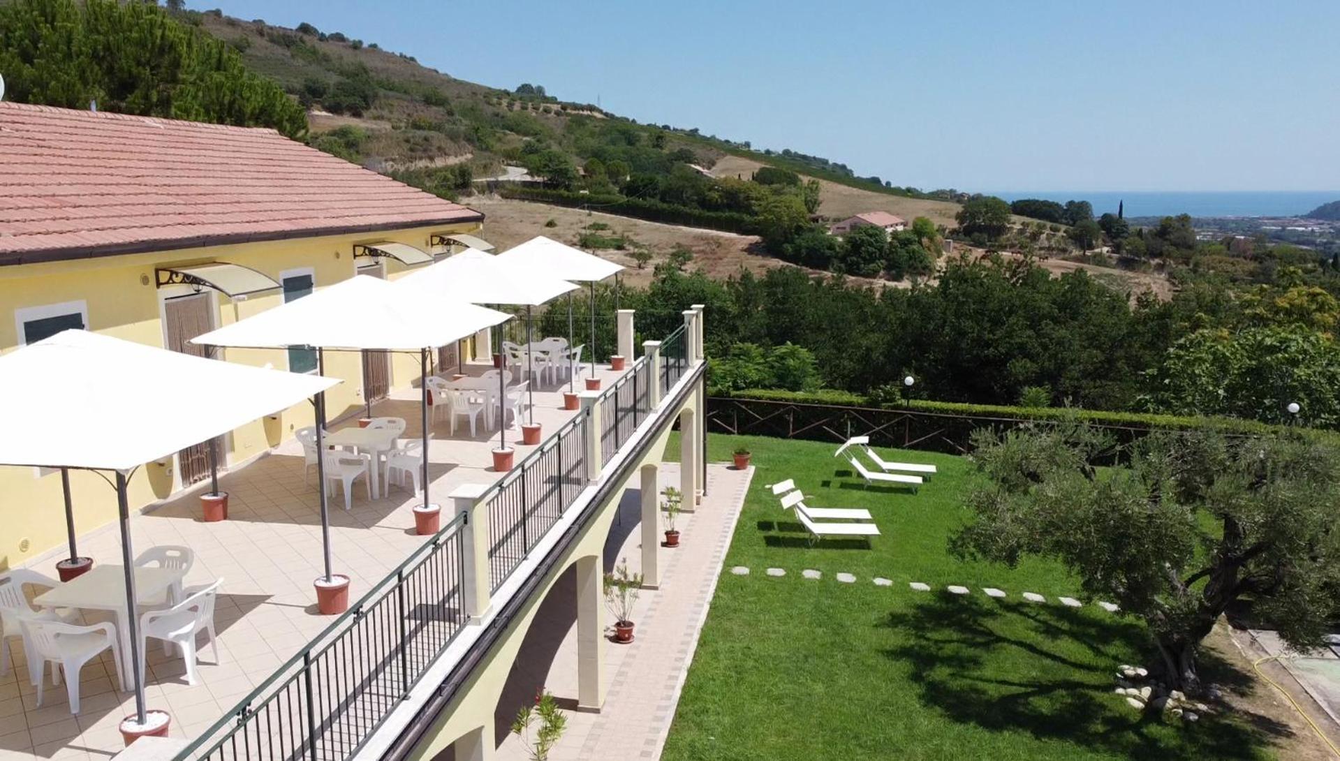 Agriturismo MonteMaggio view 4