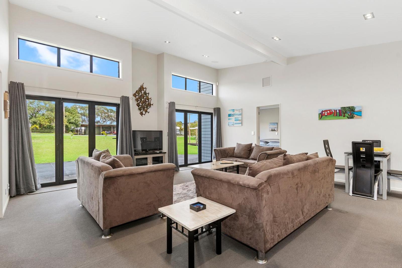 Tutukaka Treat - Wellingtons Bay Holiday Home view 3