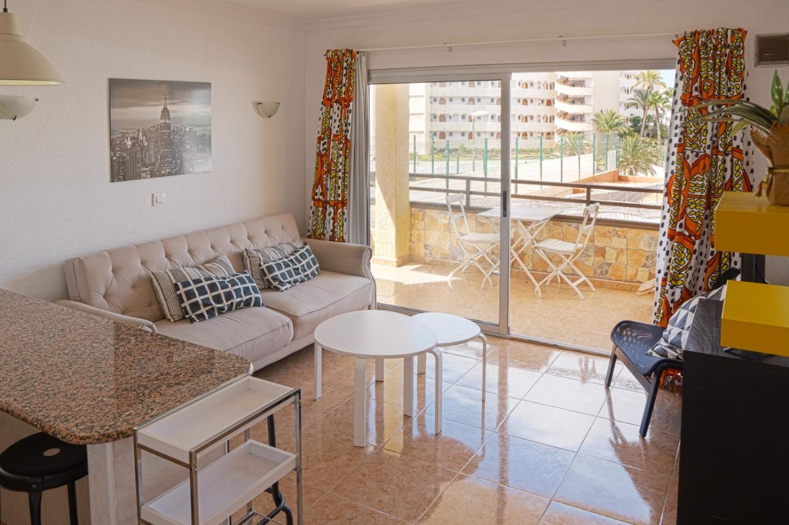 Pool view accommodation in Playa del Ingles