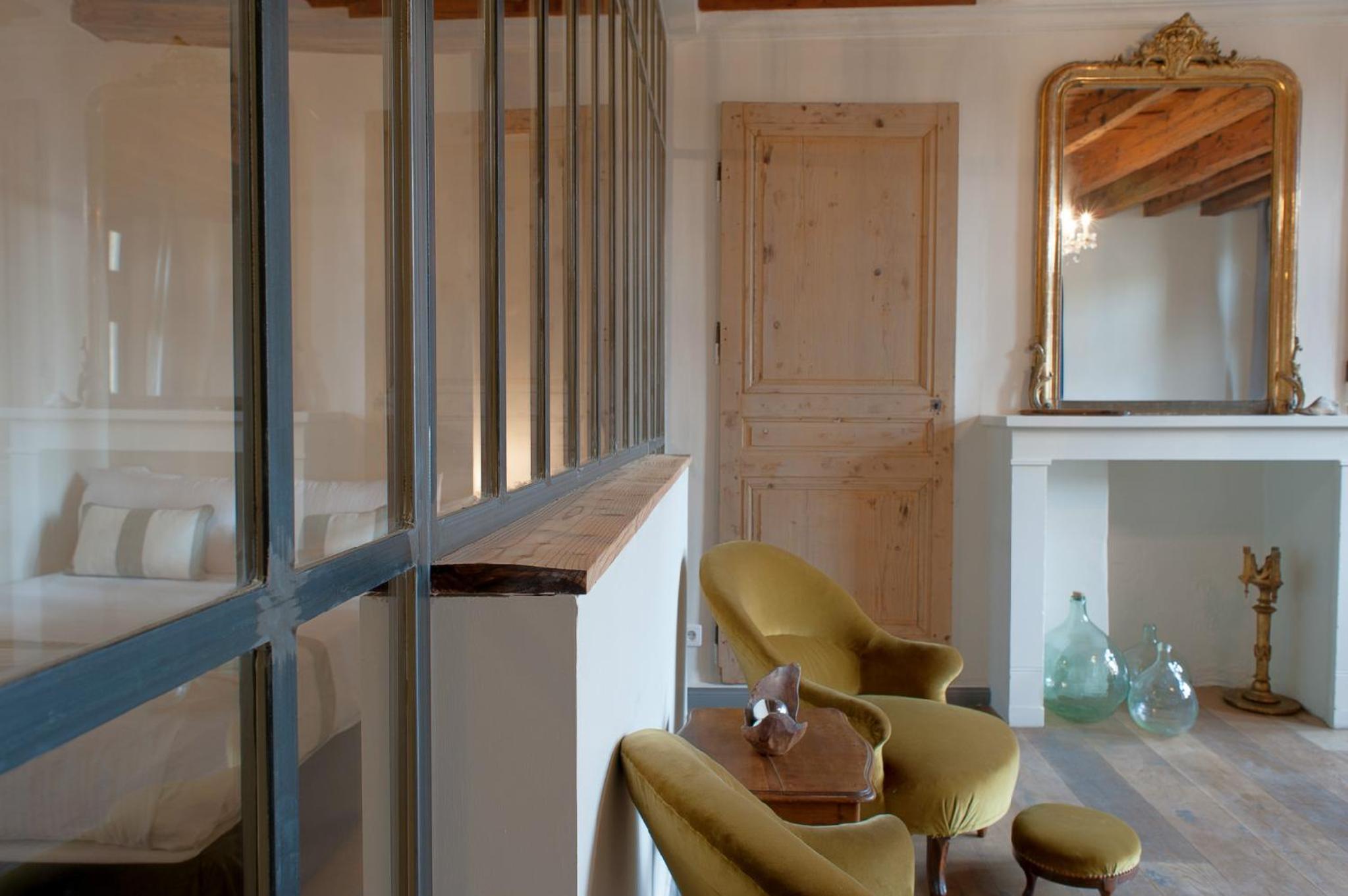 La Maison Debourg