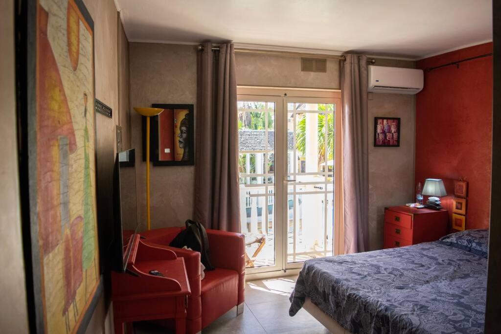 hotel room