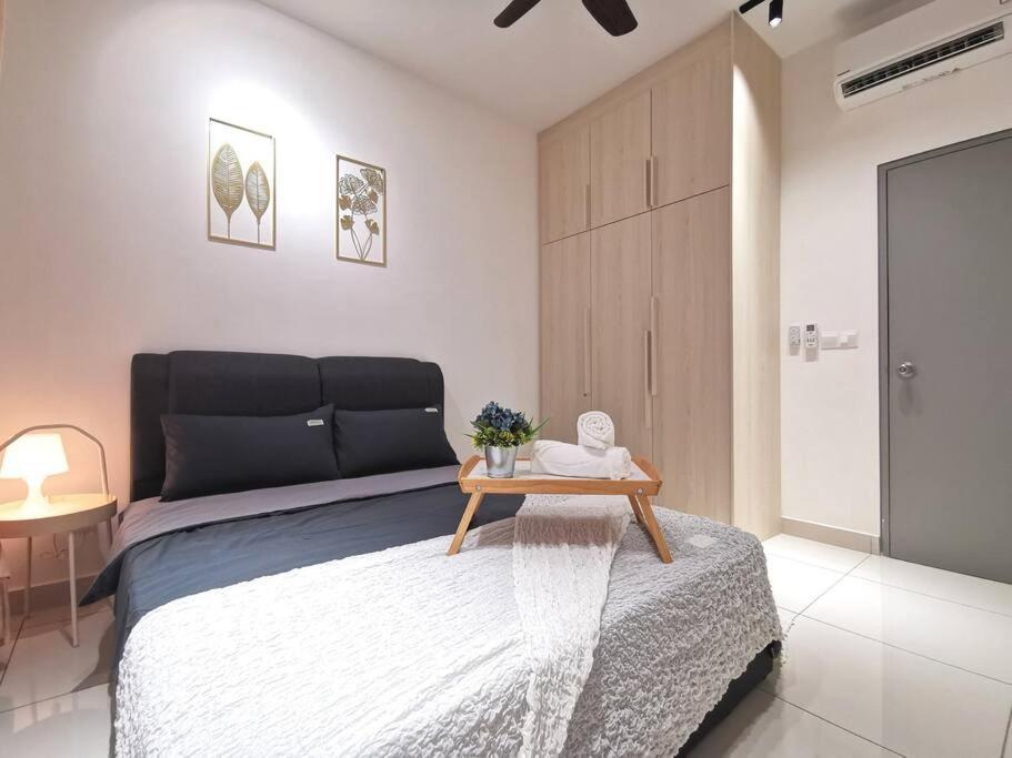 4 Traders Garden 1 Bedroom Pool View Netflix WiFi photo 8