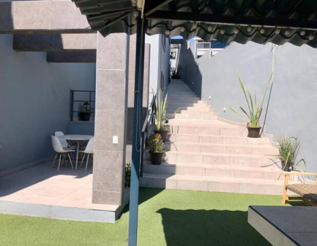 Ensenada Vacations - Charming House With Beautiful City View - Property Image 1