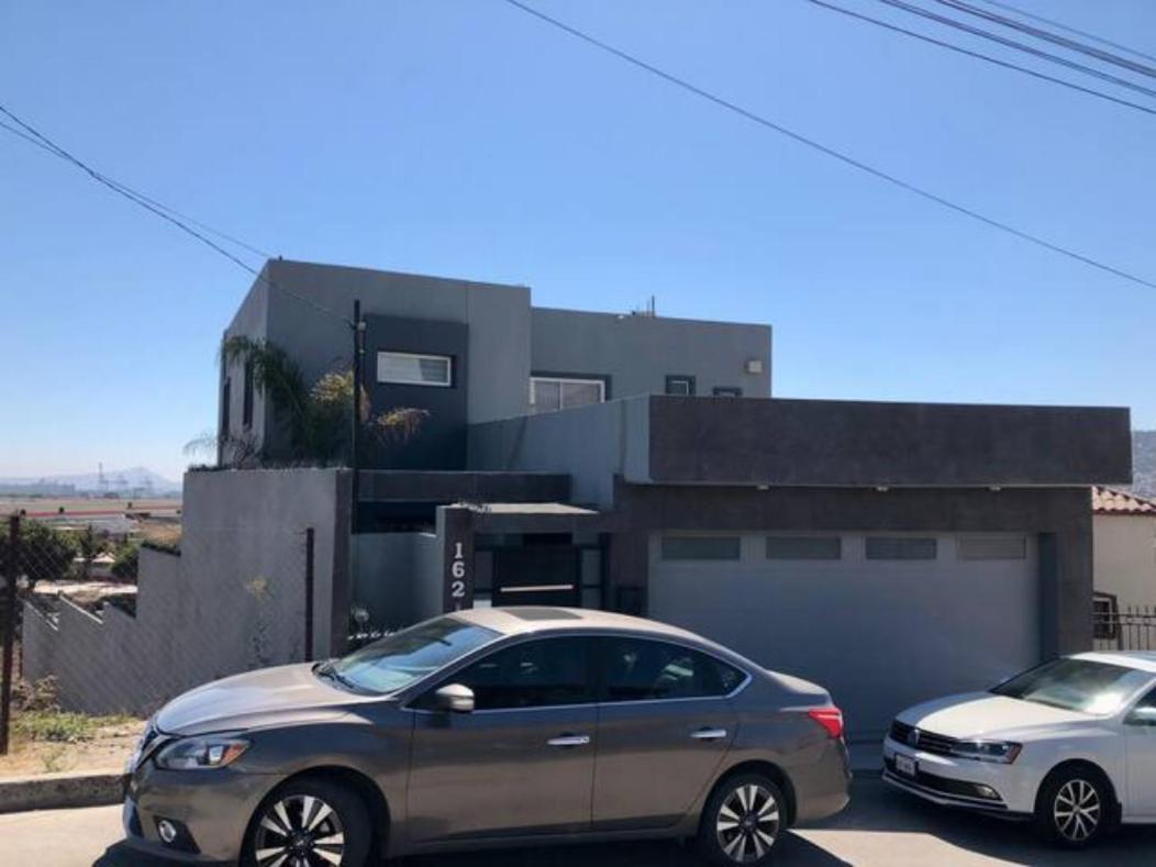 Ensenada Vacations - Charming House With Beautiful City View - Property Image 10