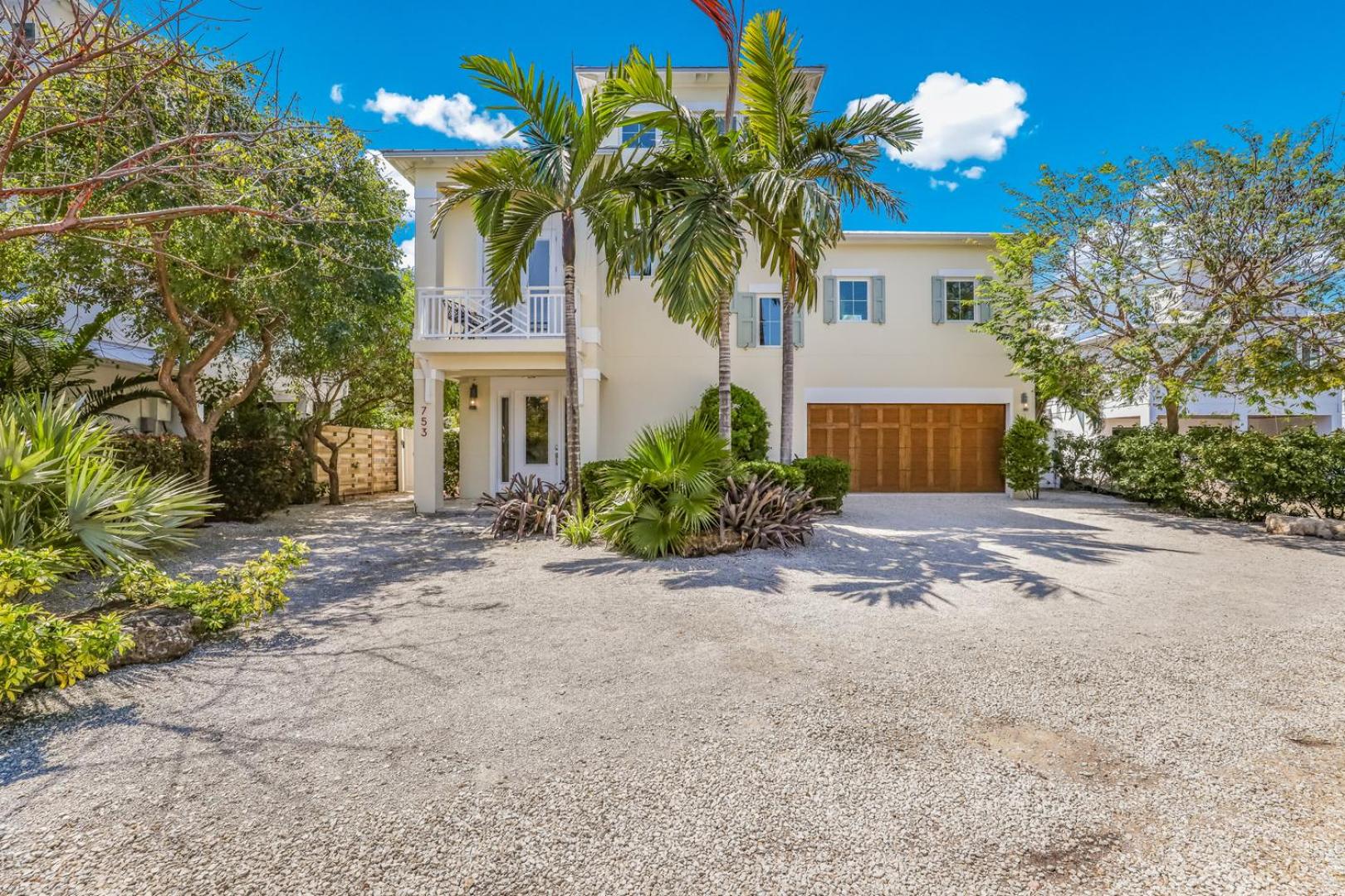 Precious Memories 753 Jacaranda Rd view 5