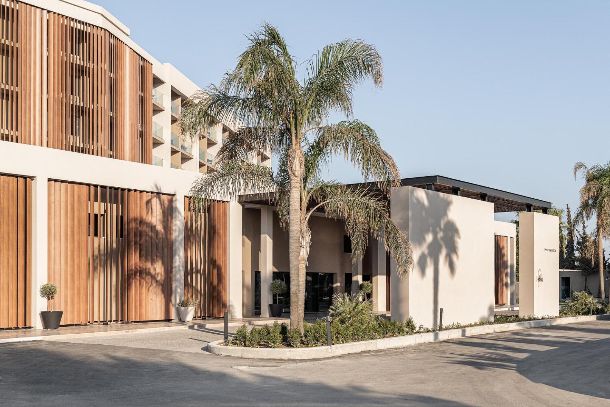 Hotel Helea Lifestyle Beach Resort - Image 1