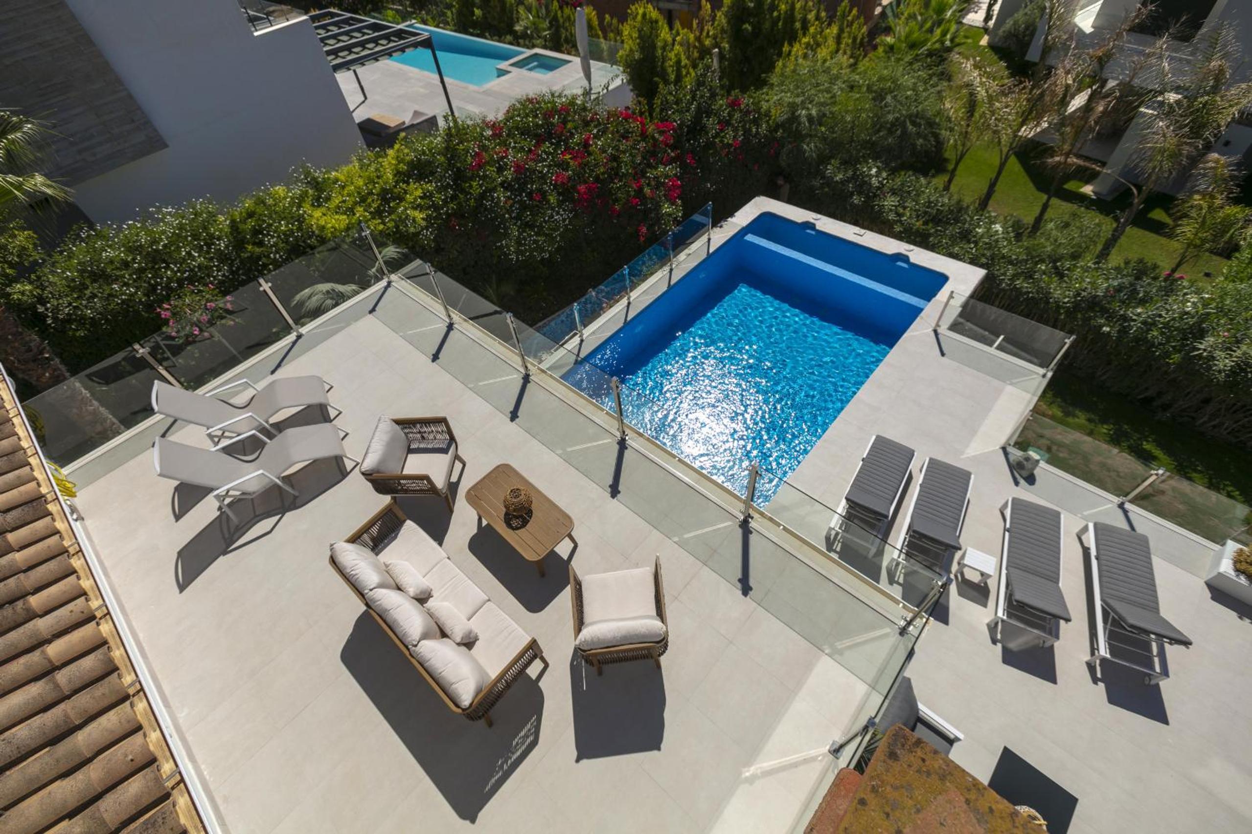 Villa La Perla by Finest Rentals