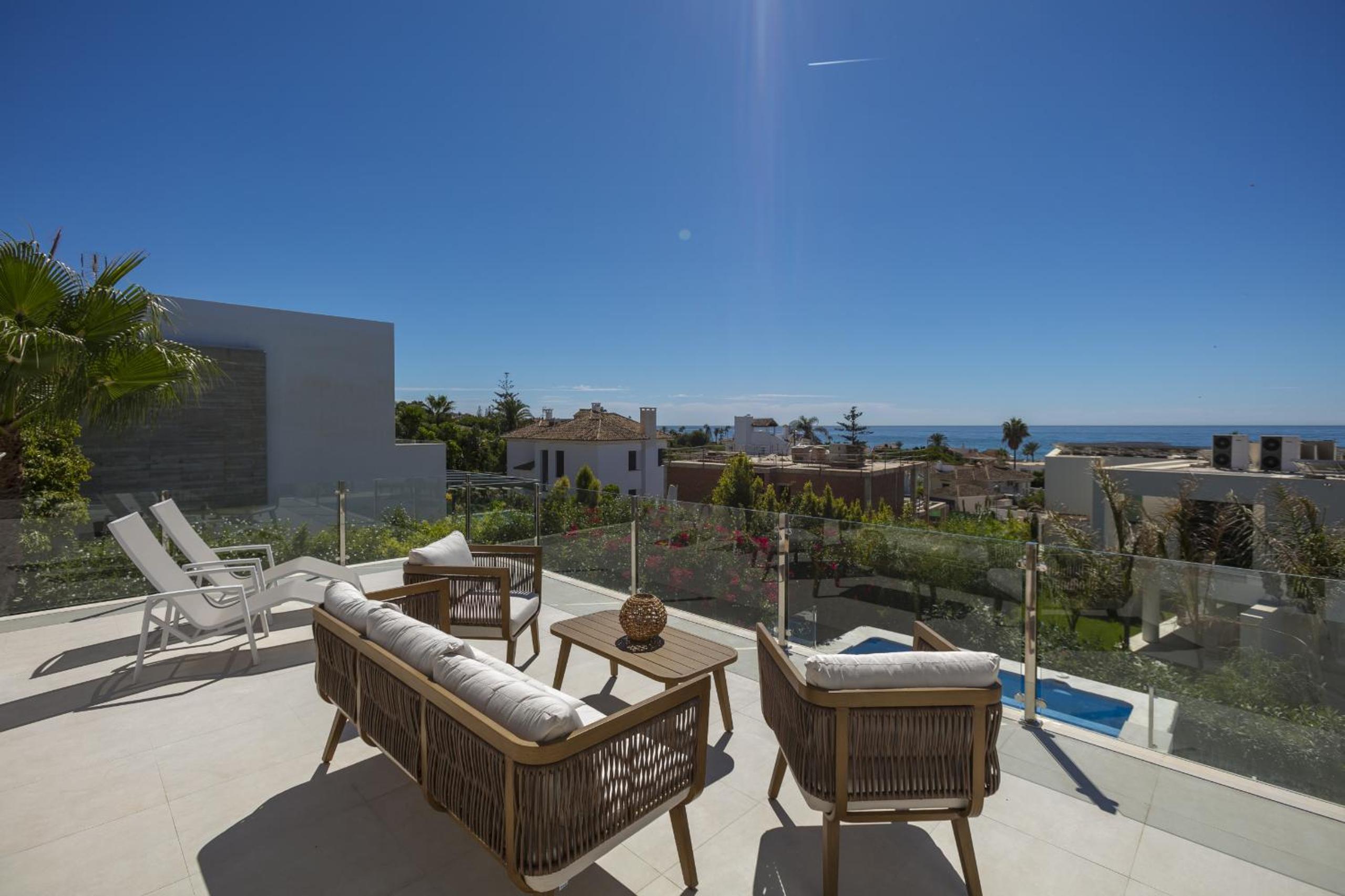 Villa La Perla by Finest Rentals