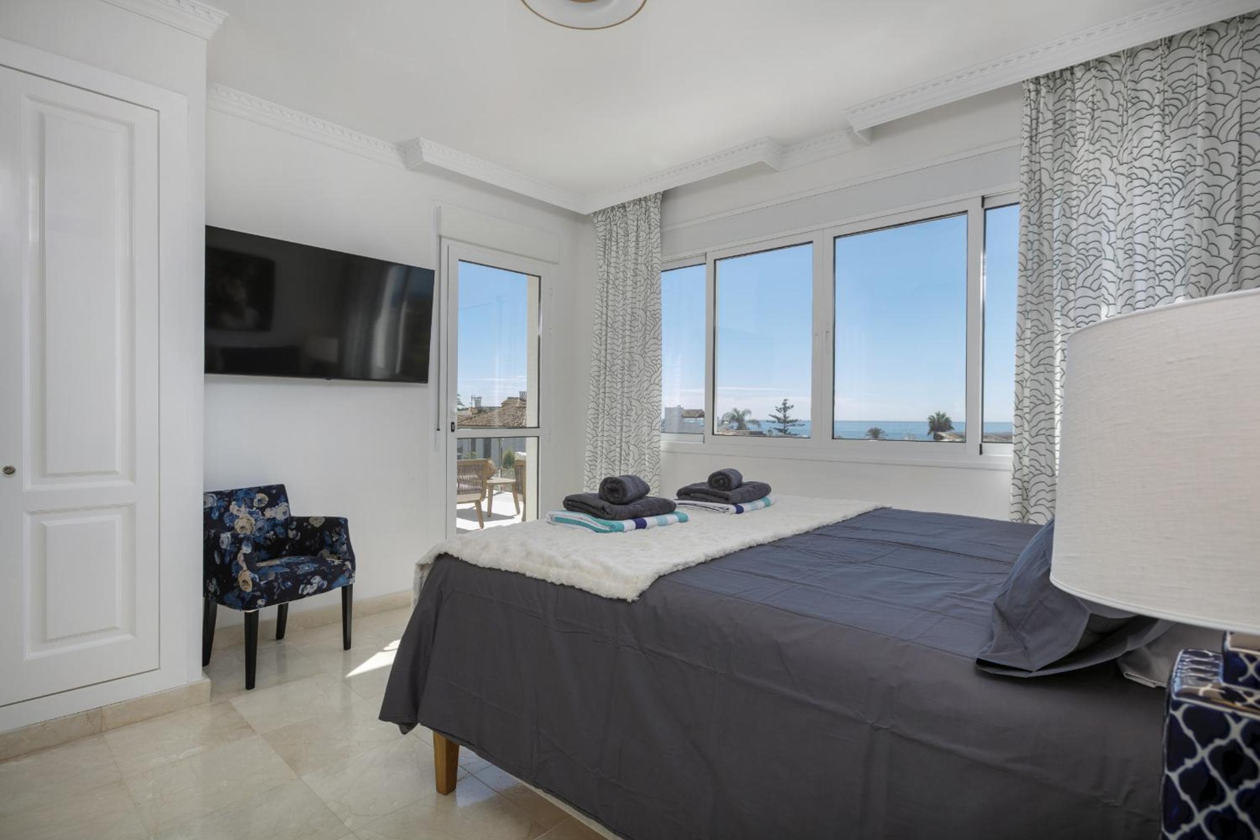 Villa La Perla by Finest Rentals
