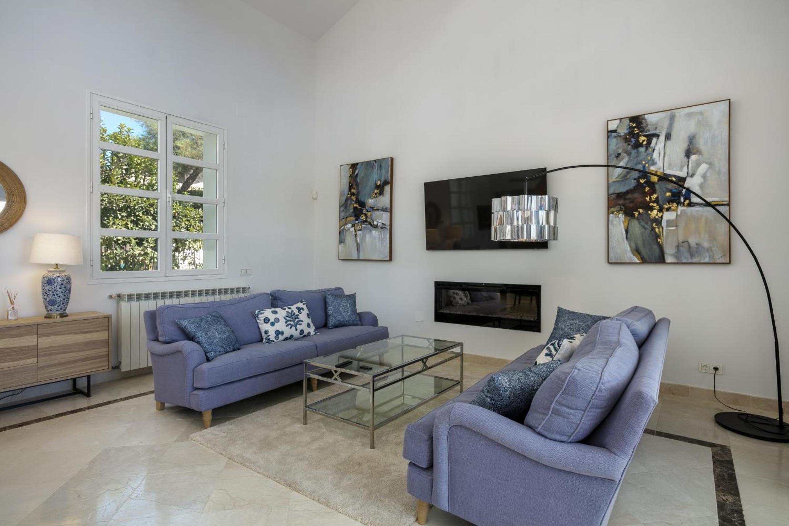 Villa La Perla by Finest Rentals