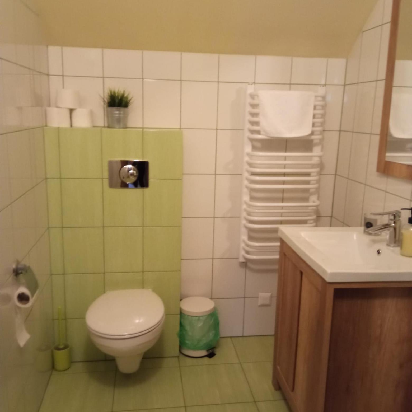 Photo 37