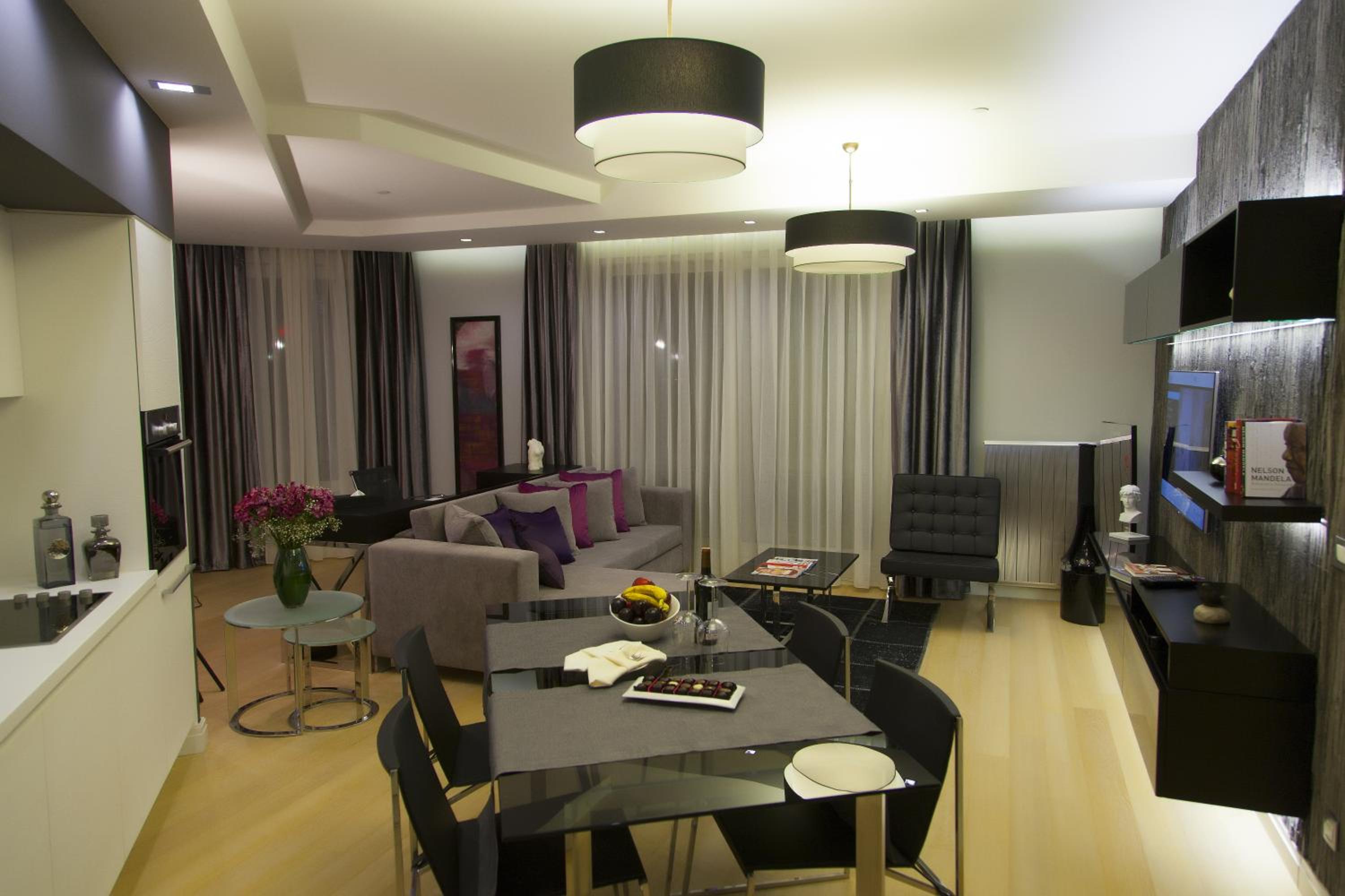 The Leos Residence - Image 11