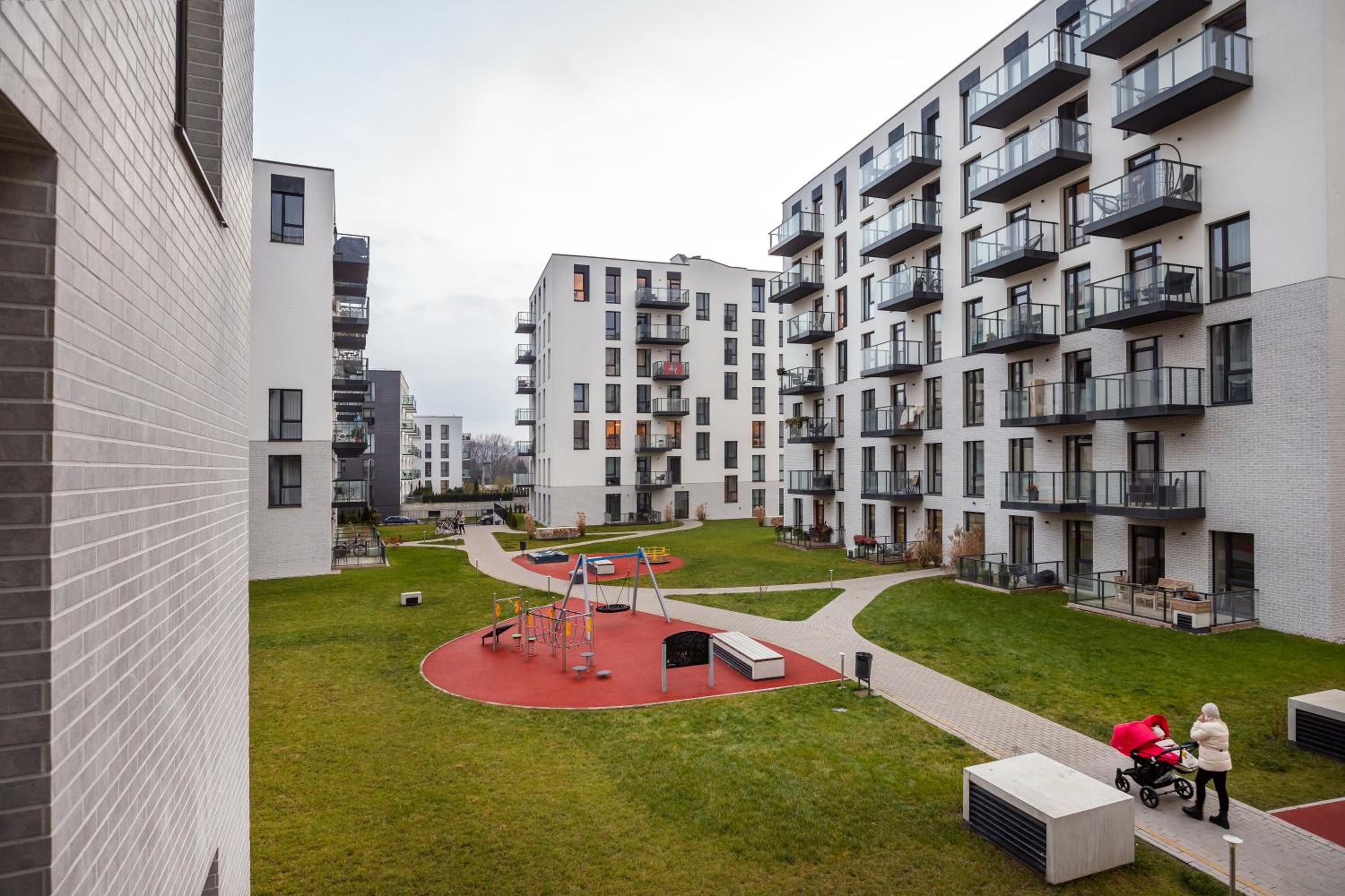 City Center Sanctuary Modern Business-Class Studio with Free Parking in the Heart of Vilnius