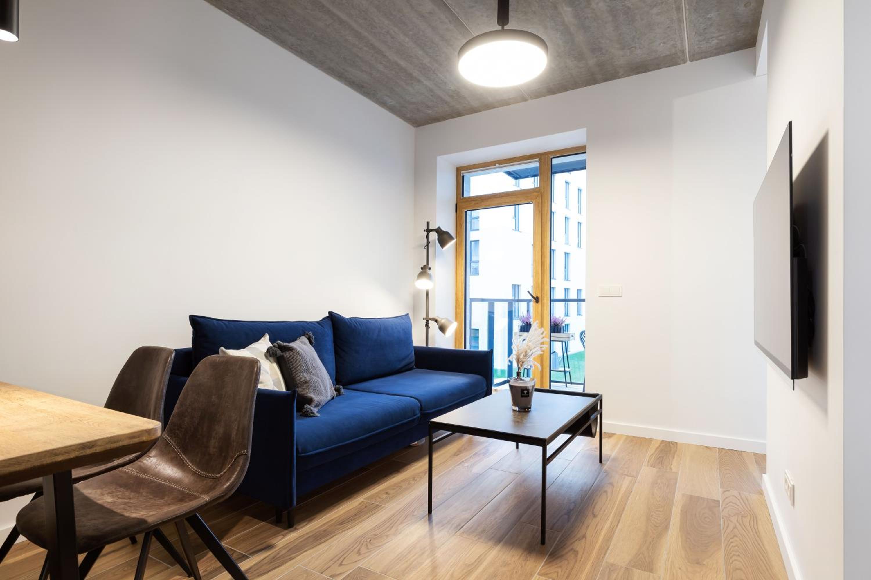 City Center Sanctuary Modern Business-Class Studio with Free Parking in the Heart of Vilnius