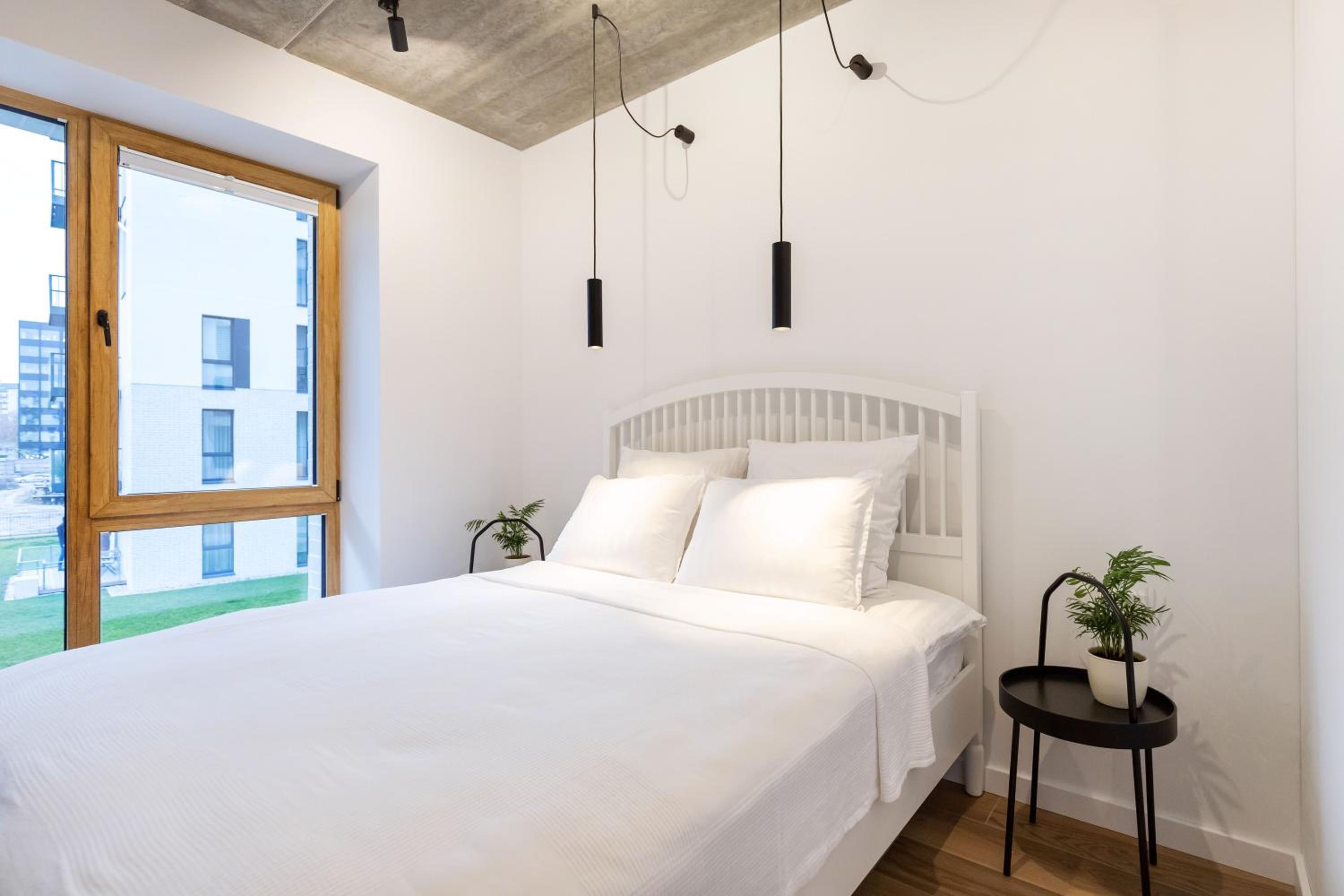 City Center Sanctuary Modern Business-Class Studio with Free Parking in the Heart of Vilnius