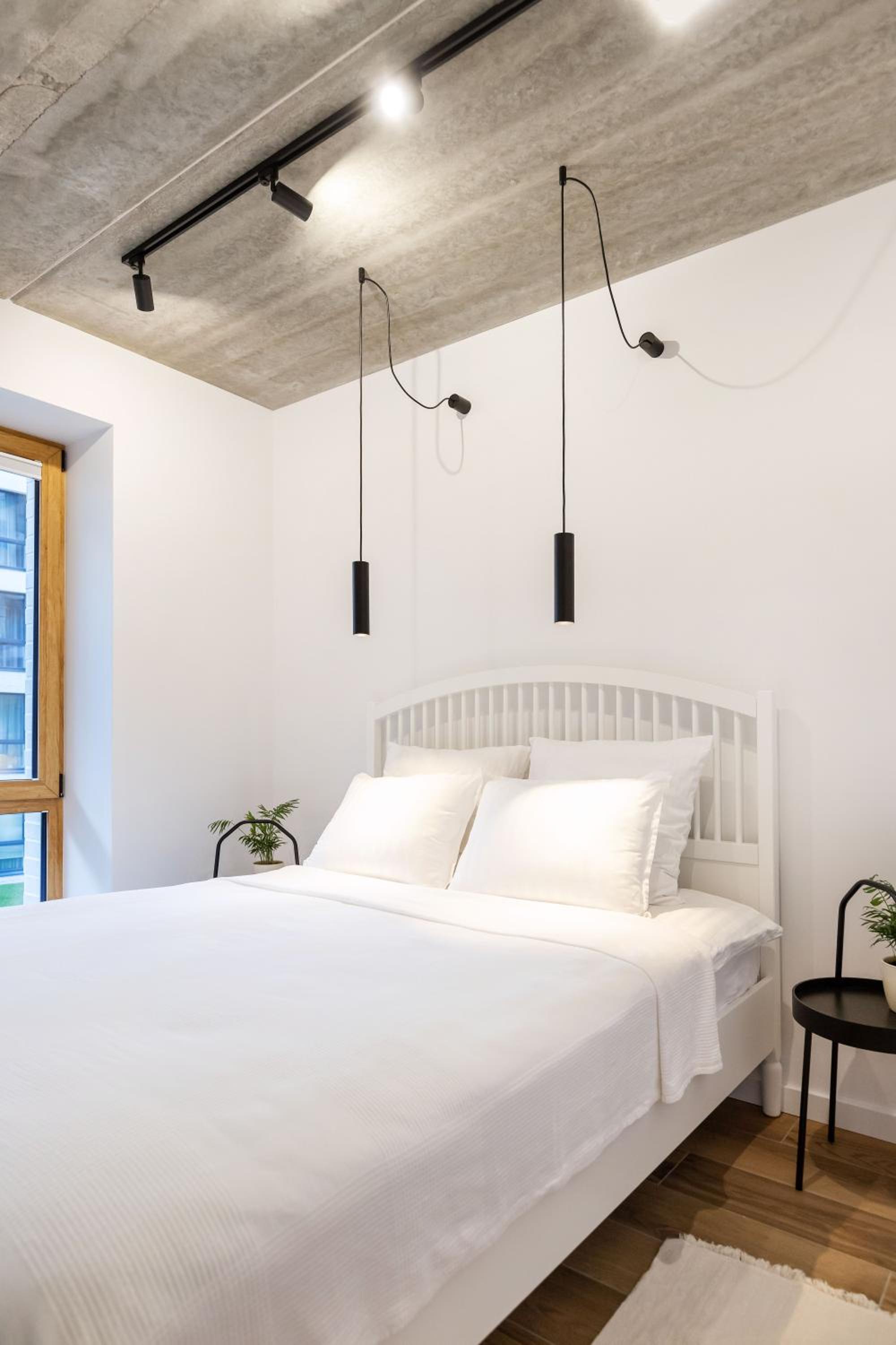 City Center Sanctuary Modern Business-Class Studio with Free Parking in the Heart of Vilnius