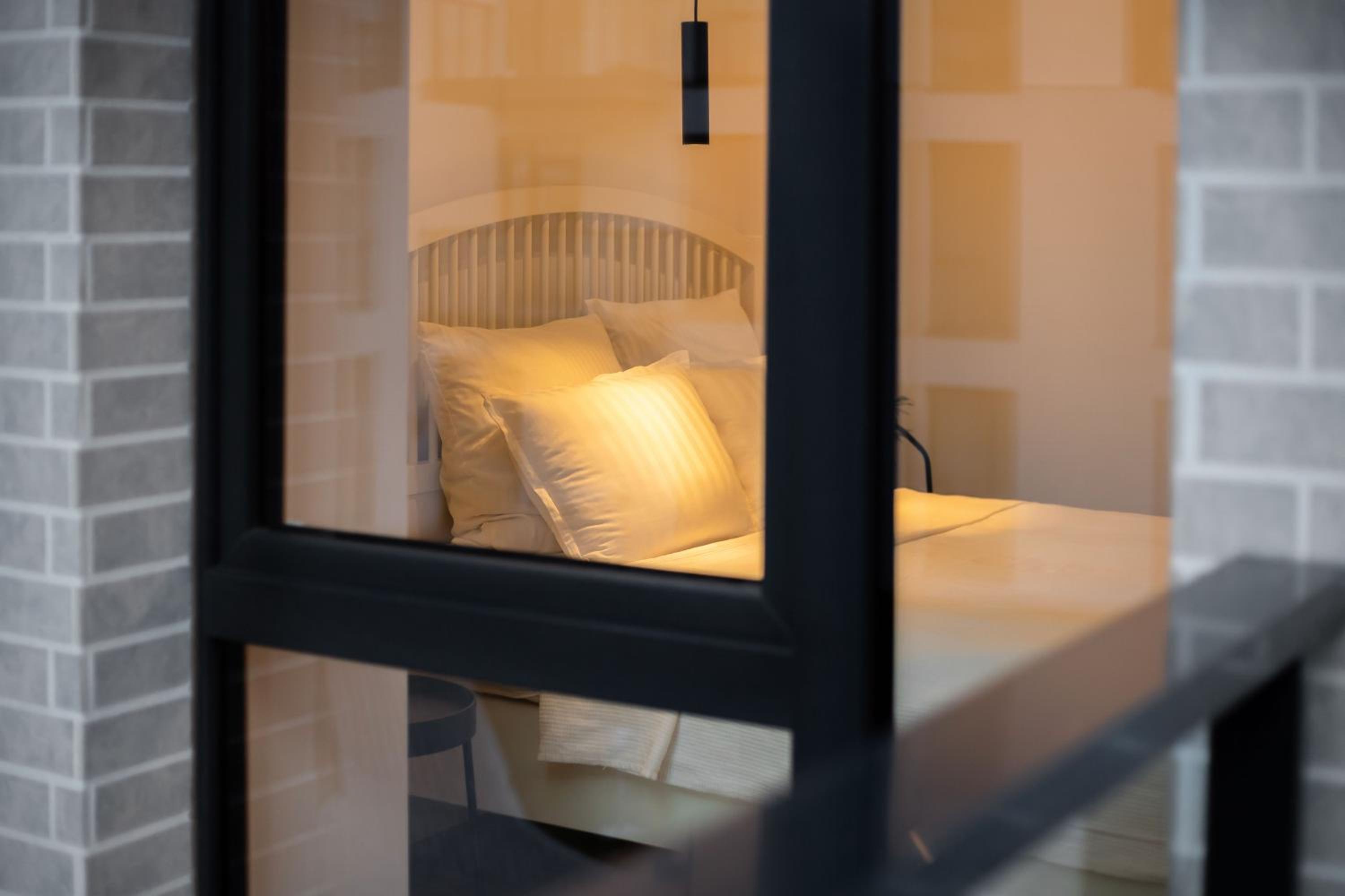 City Center Sanctuary Modern Business-Class Studio with Free Parking in the Heart of Vilnius