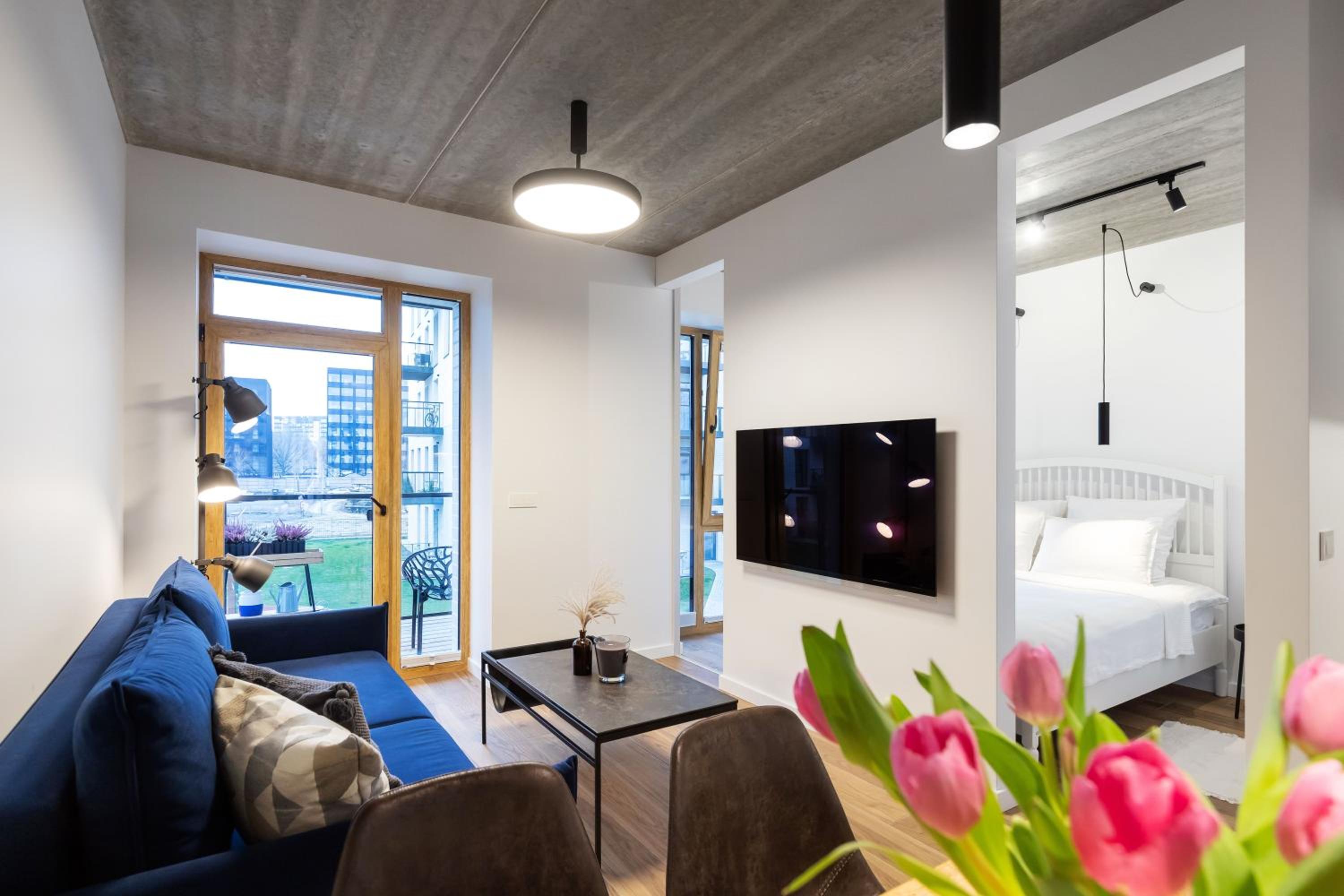 City Center Sanctuary Modern Business-Class Studio with Free Parking in the Heart of Vilnius