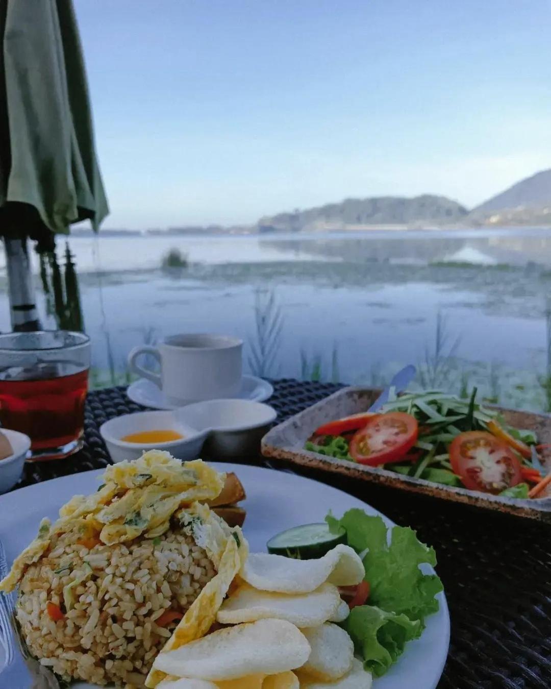 Glamour camping bedugul view 5