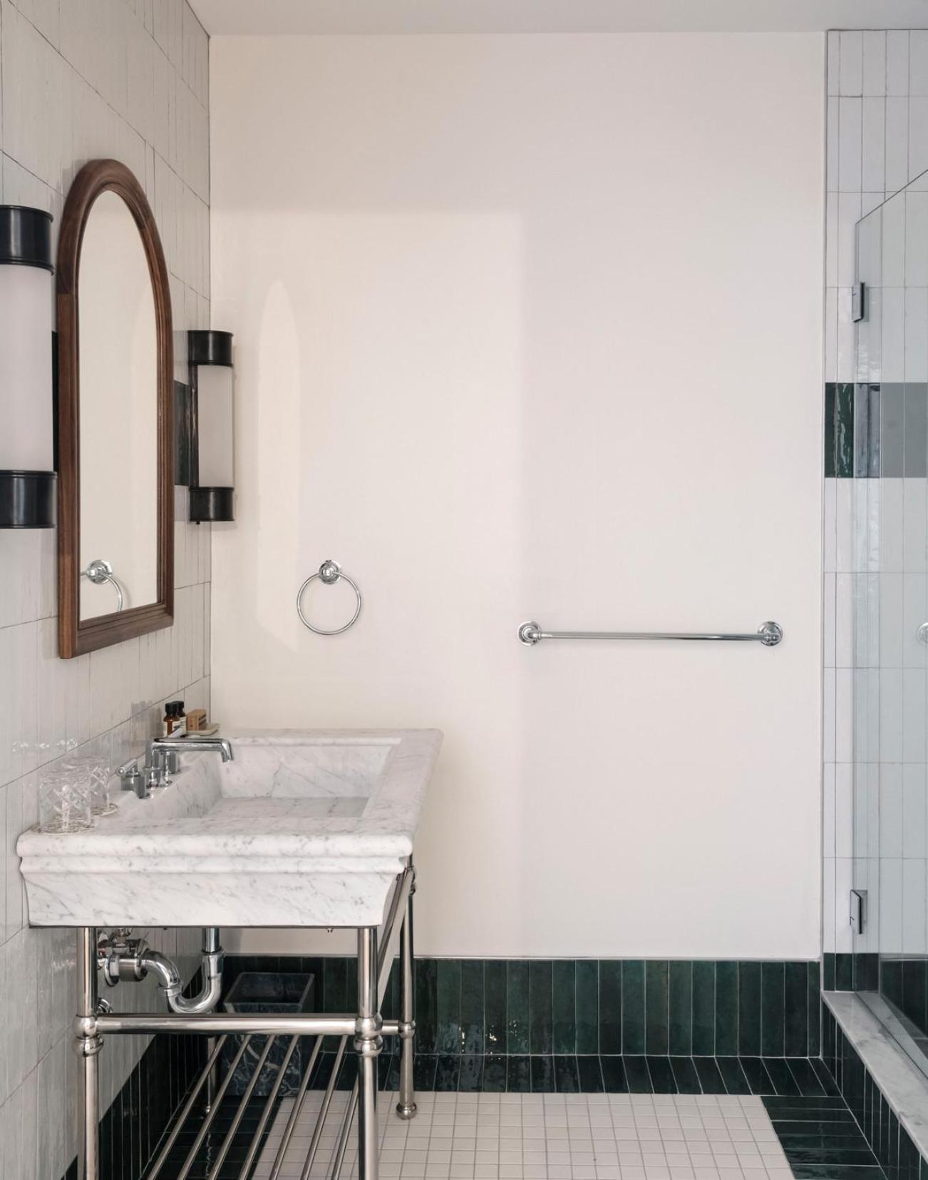 Wilmington Vacations - The Quoin Hotel - Property Image 11