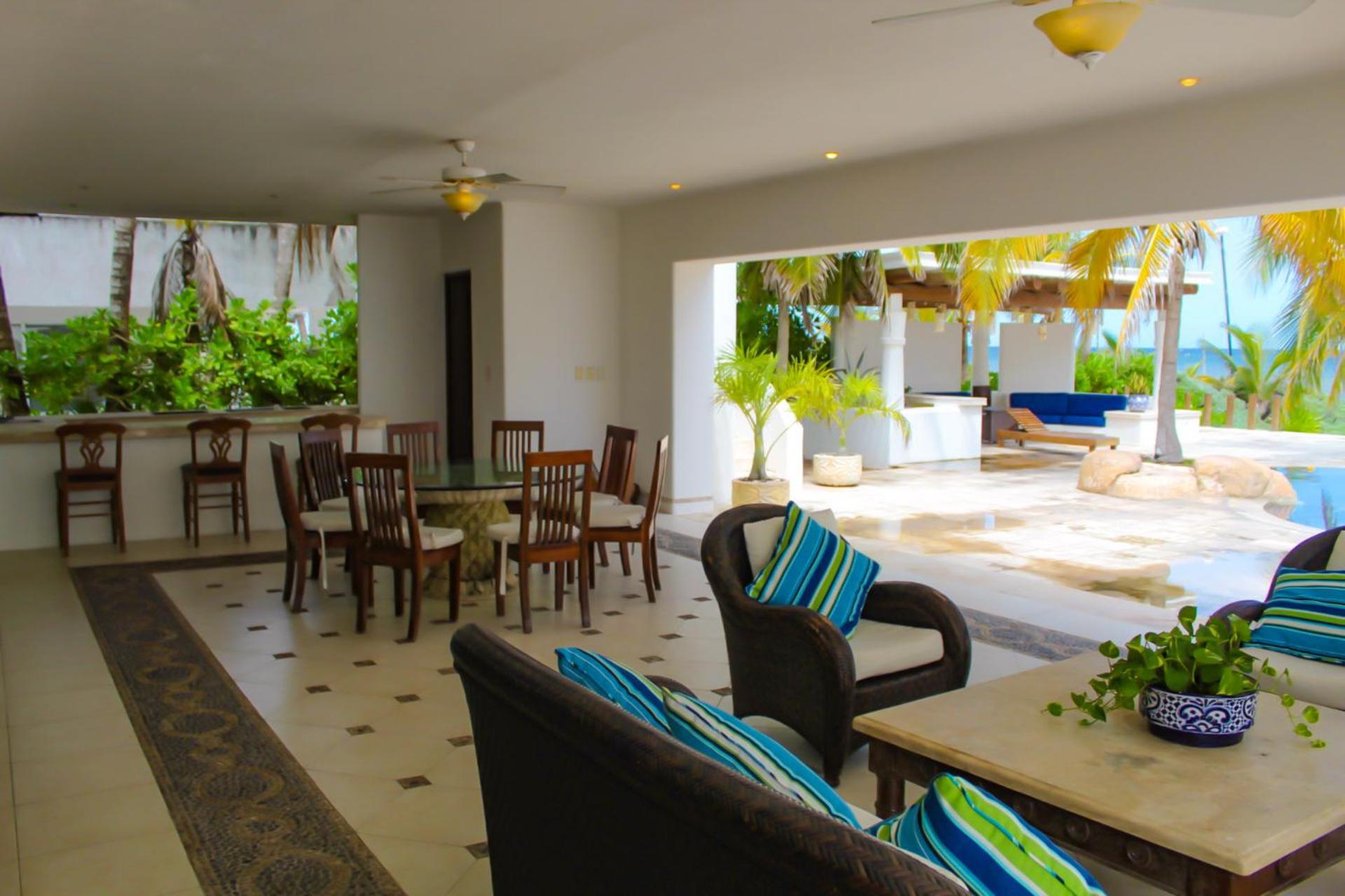 Villa Santorini