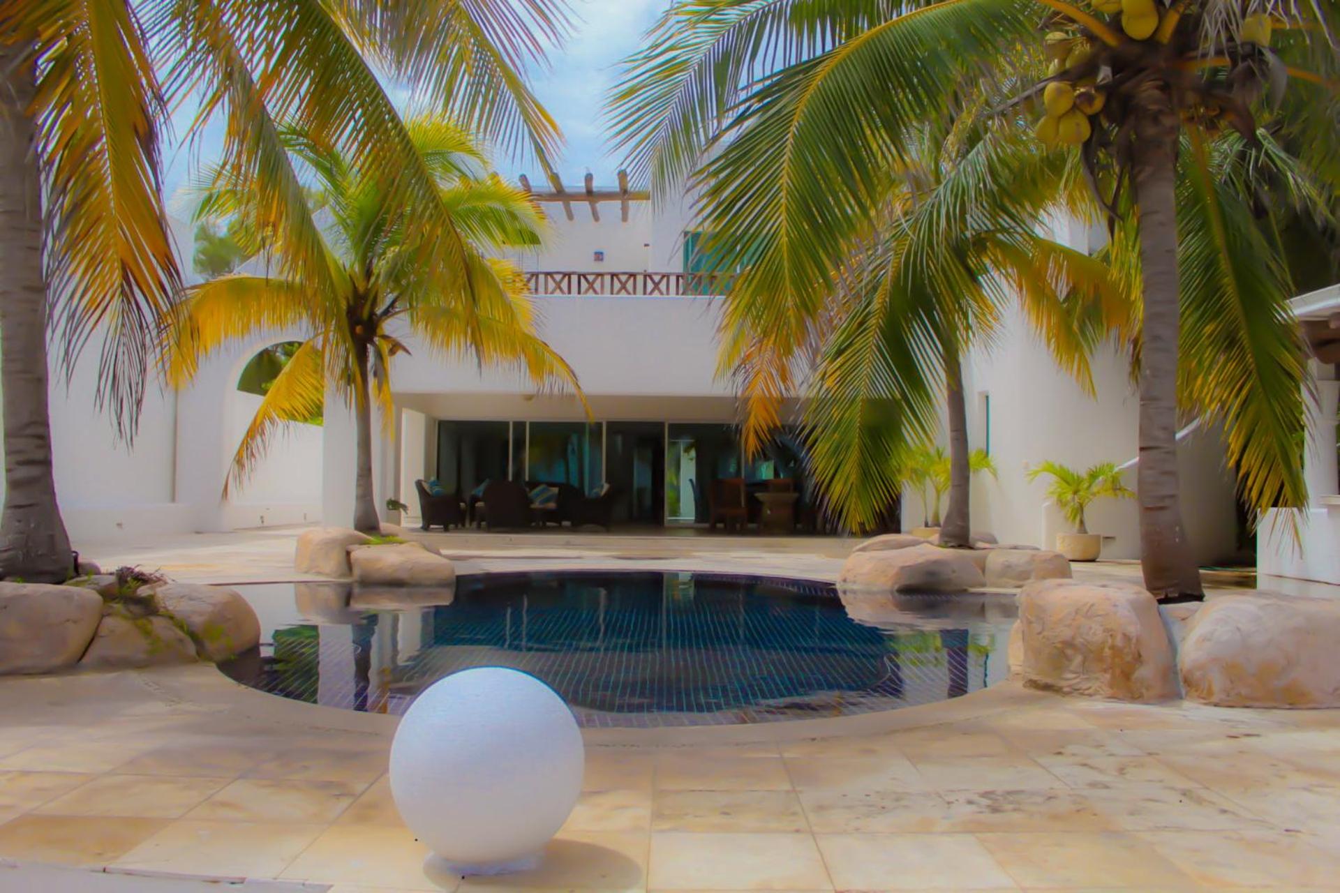 Villa Santorini