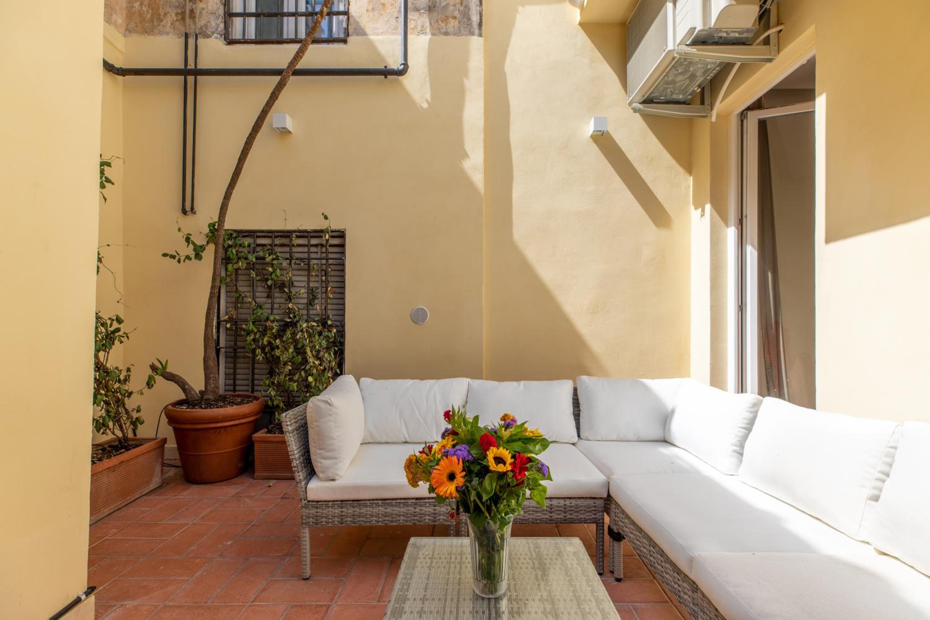 iFlat Luxury Navona Apartment